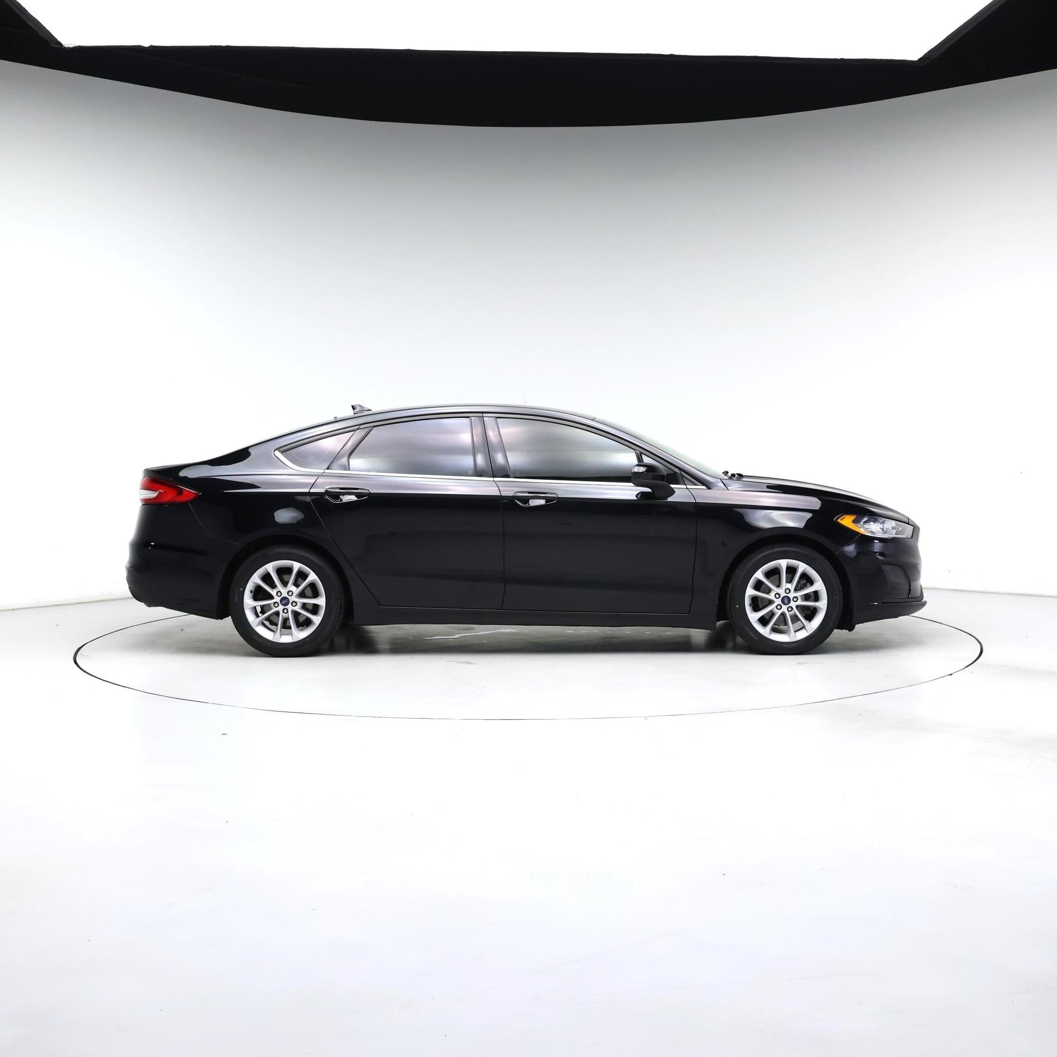 Thumbnail: 2020 Ford Fusion - 7