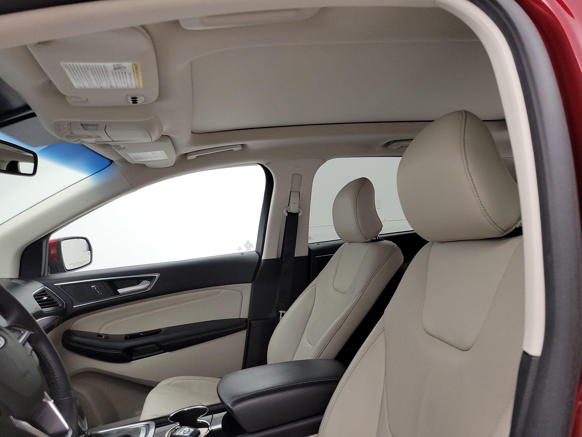 Thumbnail: 2018 Ford Edge - 20