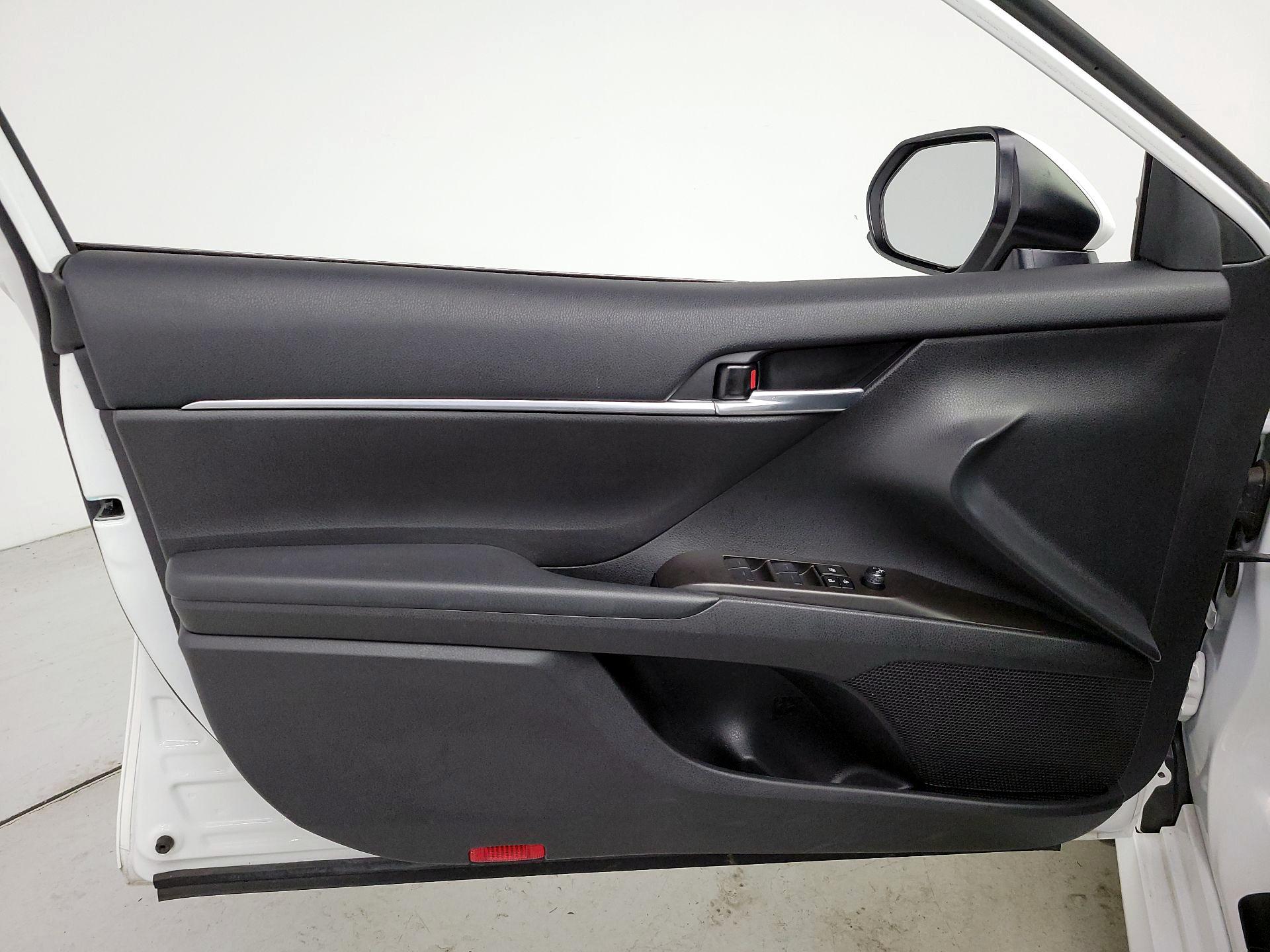 Thumbnail: 2024 Toyota Camry - 12