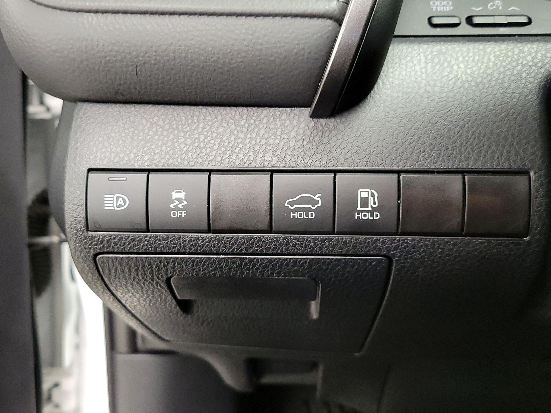 Thumbnail: 2024 Toyota Camry - 13