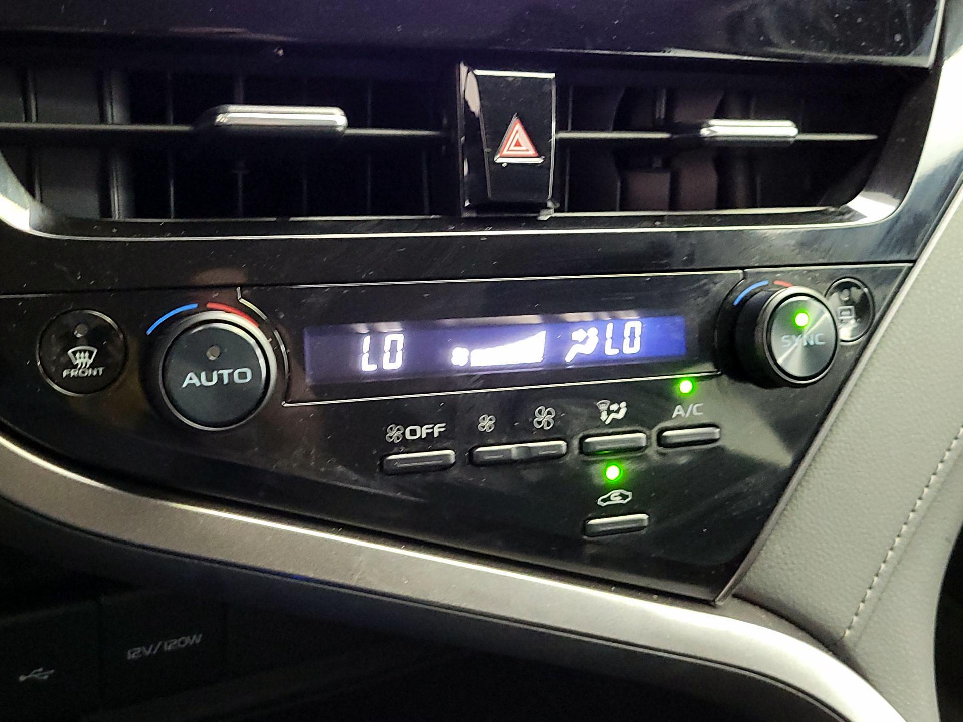 Thumbnail: 2024 Toyota Camry - 16