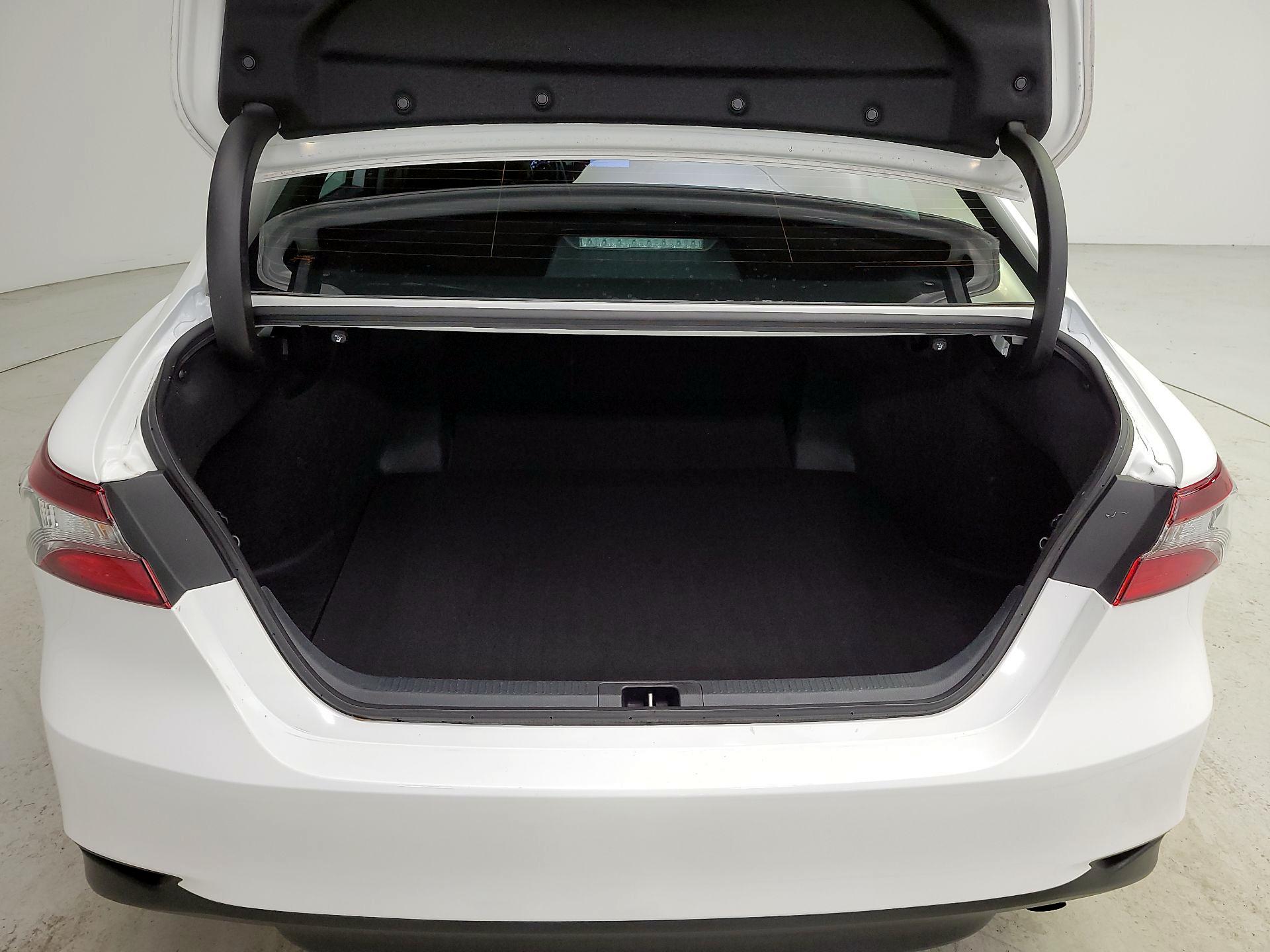 Thumbnail: 2024 Toyota Camry - 20