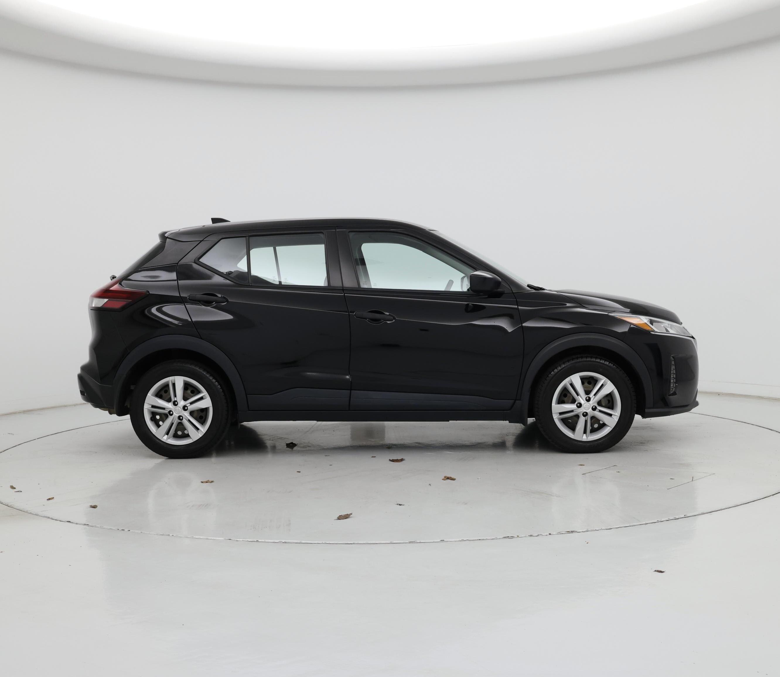 Thumbnail: 2022 Nissan Kicks - 7