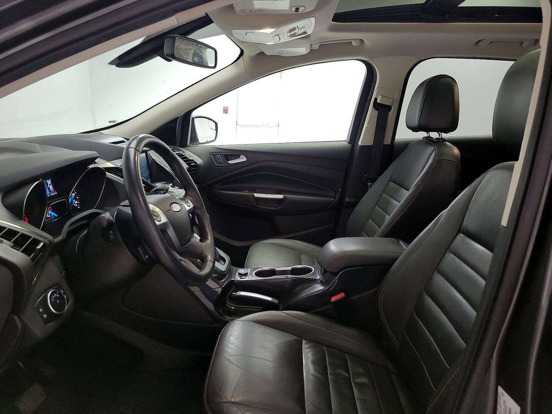 Thumbnail: 2016 Ford Escape - 11