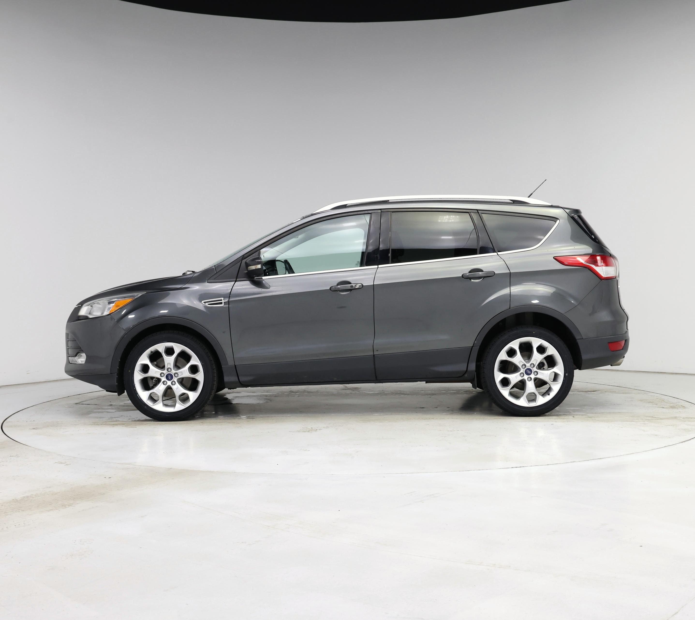 Thumbnail: 2016 Ford Escape - 3