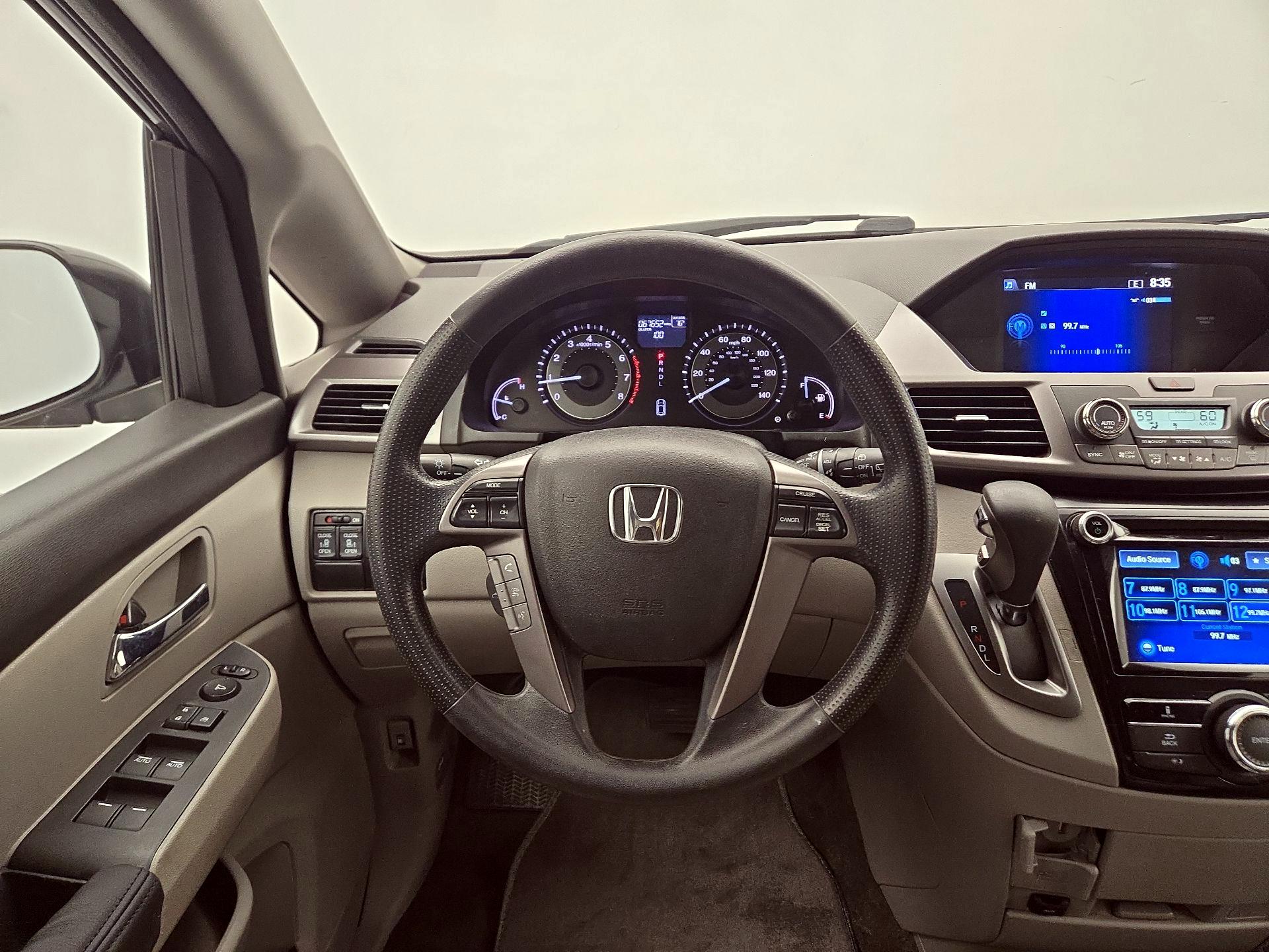 Thumbnail: 2017 Honda Odyssey - 10