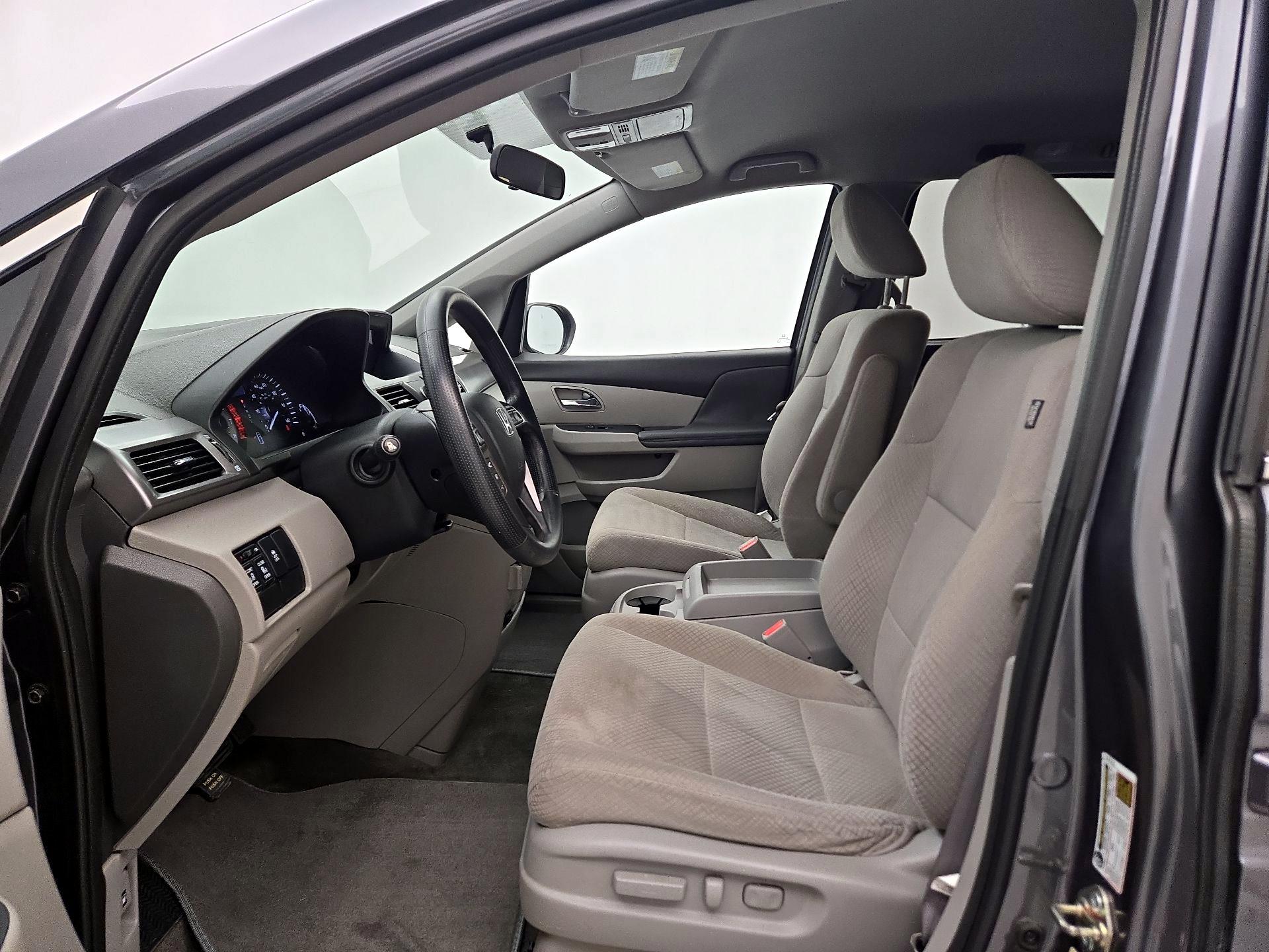 Thumbnail: 2017 Honda Odyssey - 11