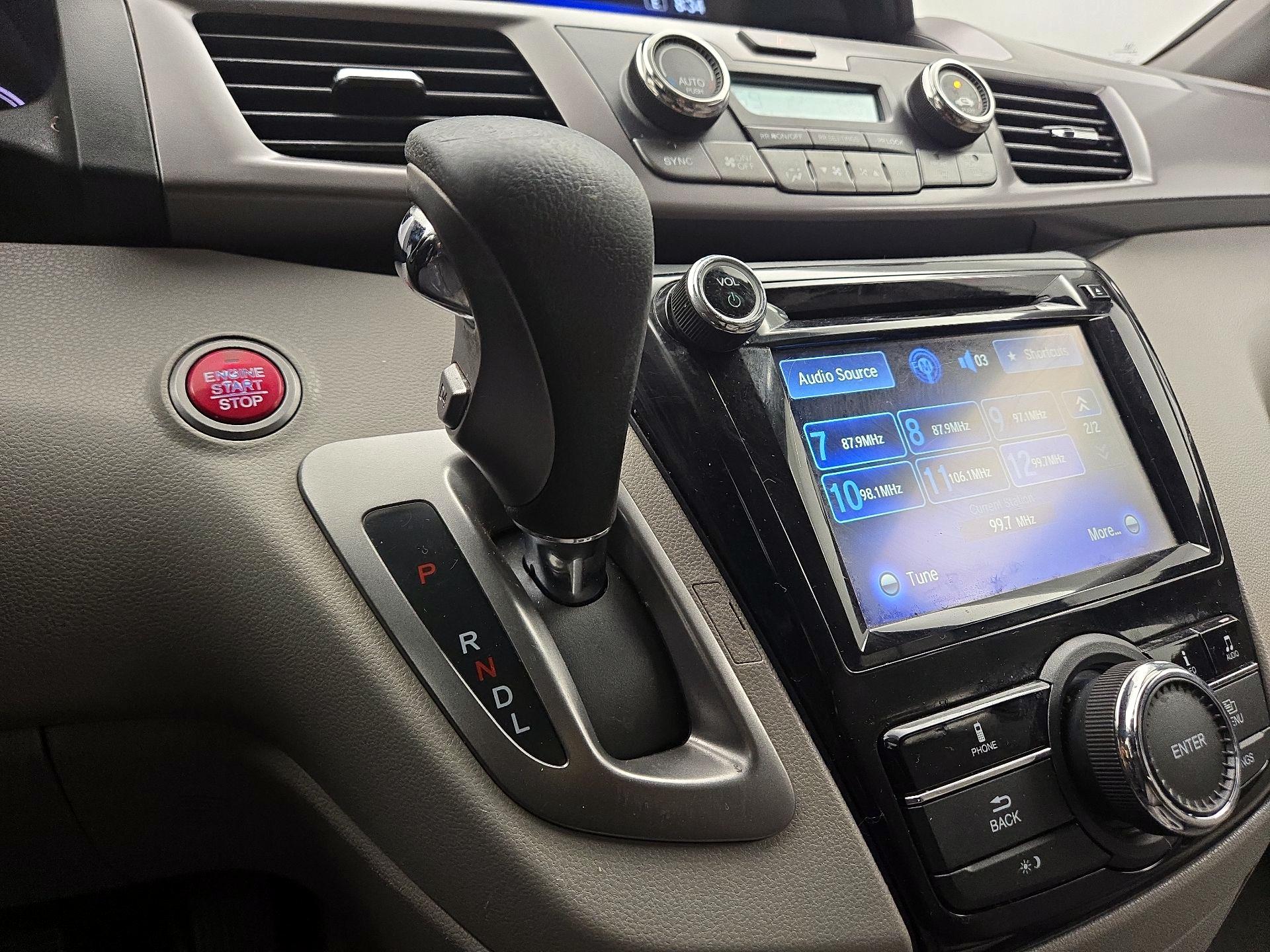 Thumbnail: 2017 Honda Odyssey - 17