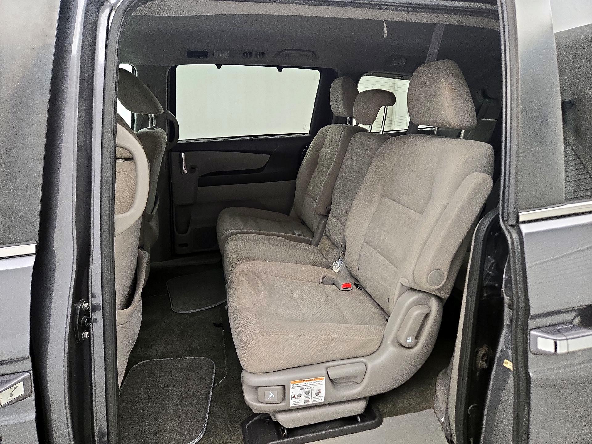 Thumbnail: 2017 Honda Odyssey - 19