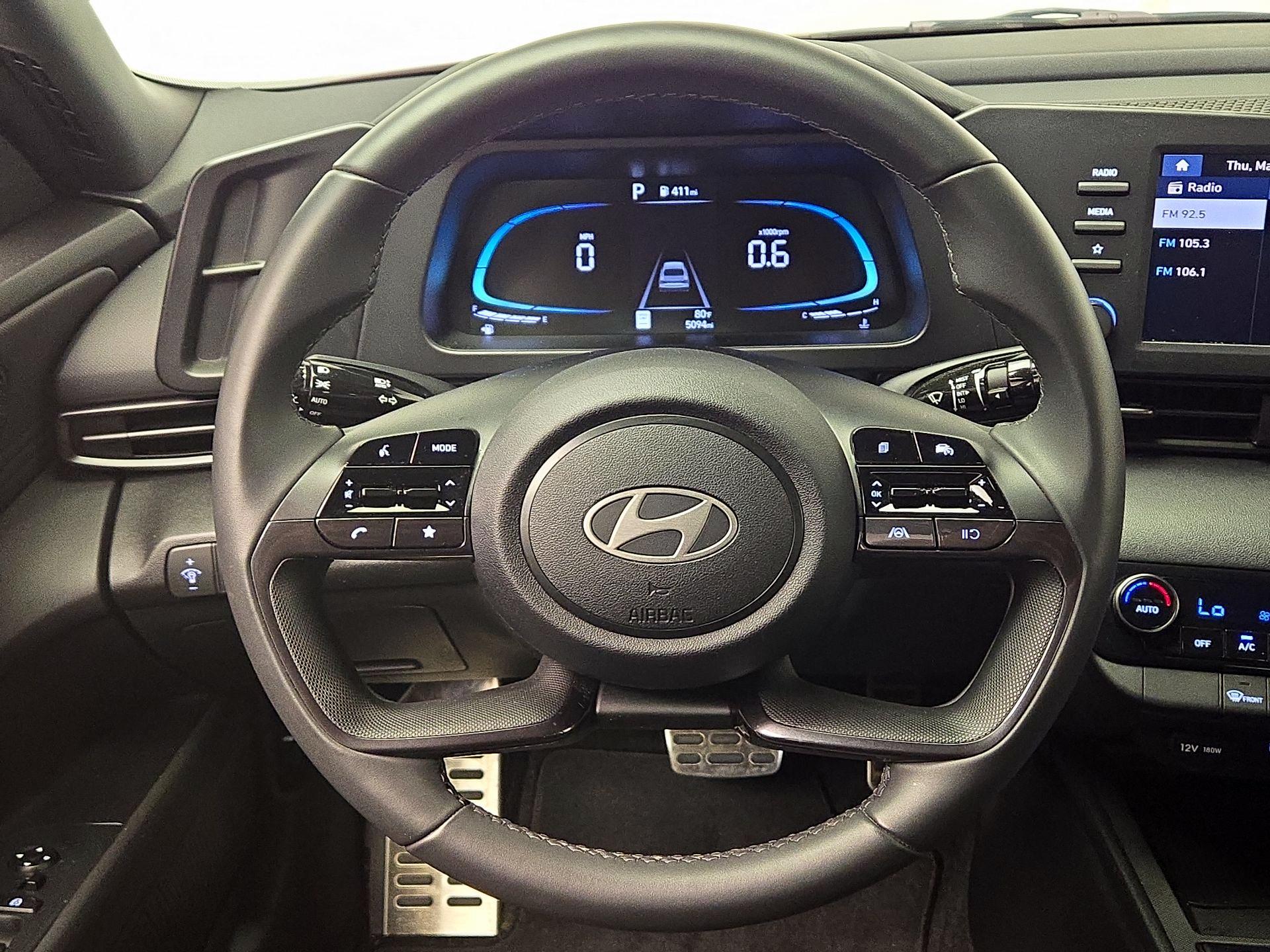 Thumbnail: 2025 Hyundai Elantra - 10