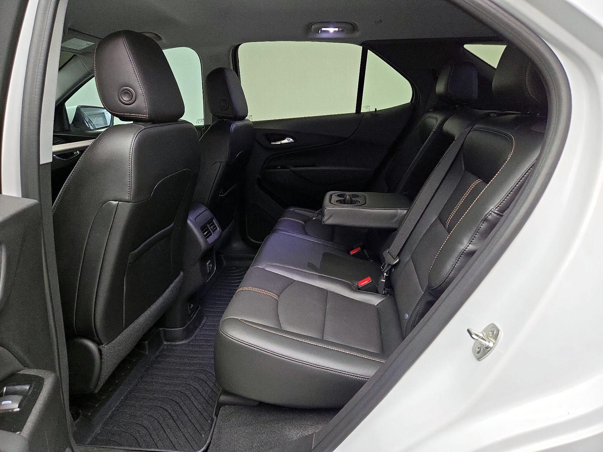 Thumbnail: 2024 Chevrolet Equinox - 19