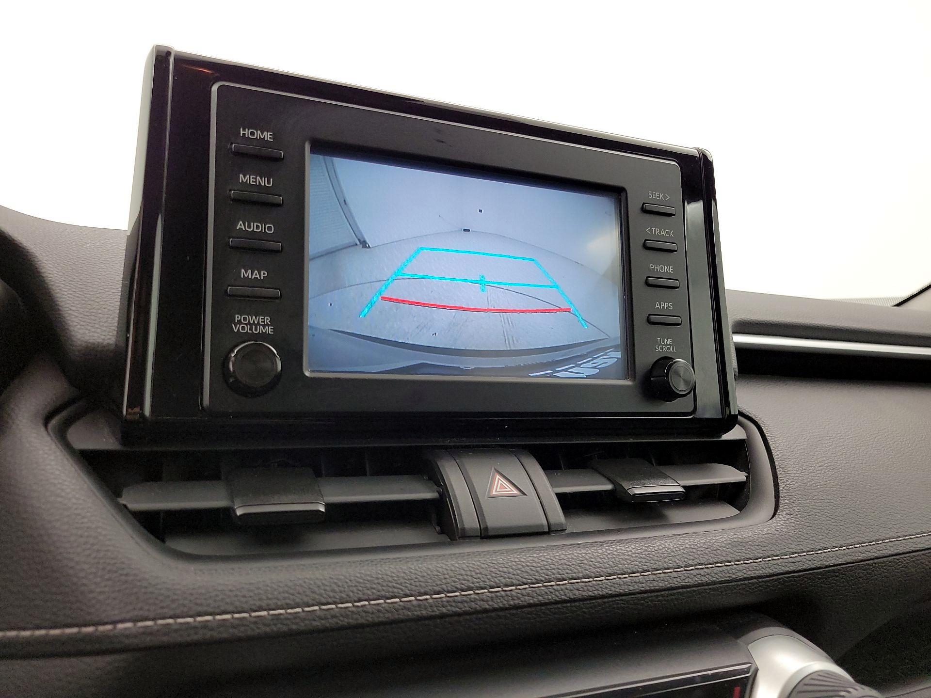 Thumbnail: 2019 Toyota RAV4 - 14