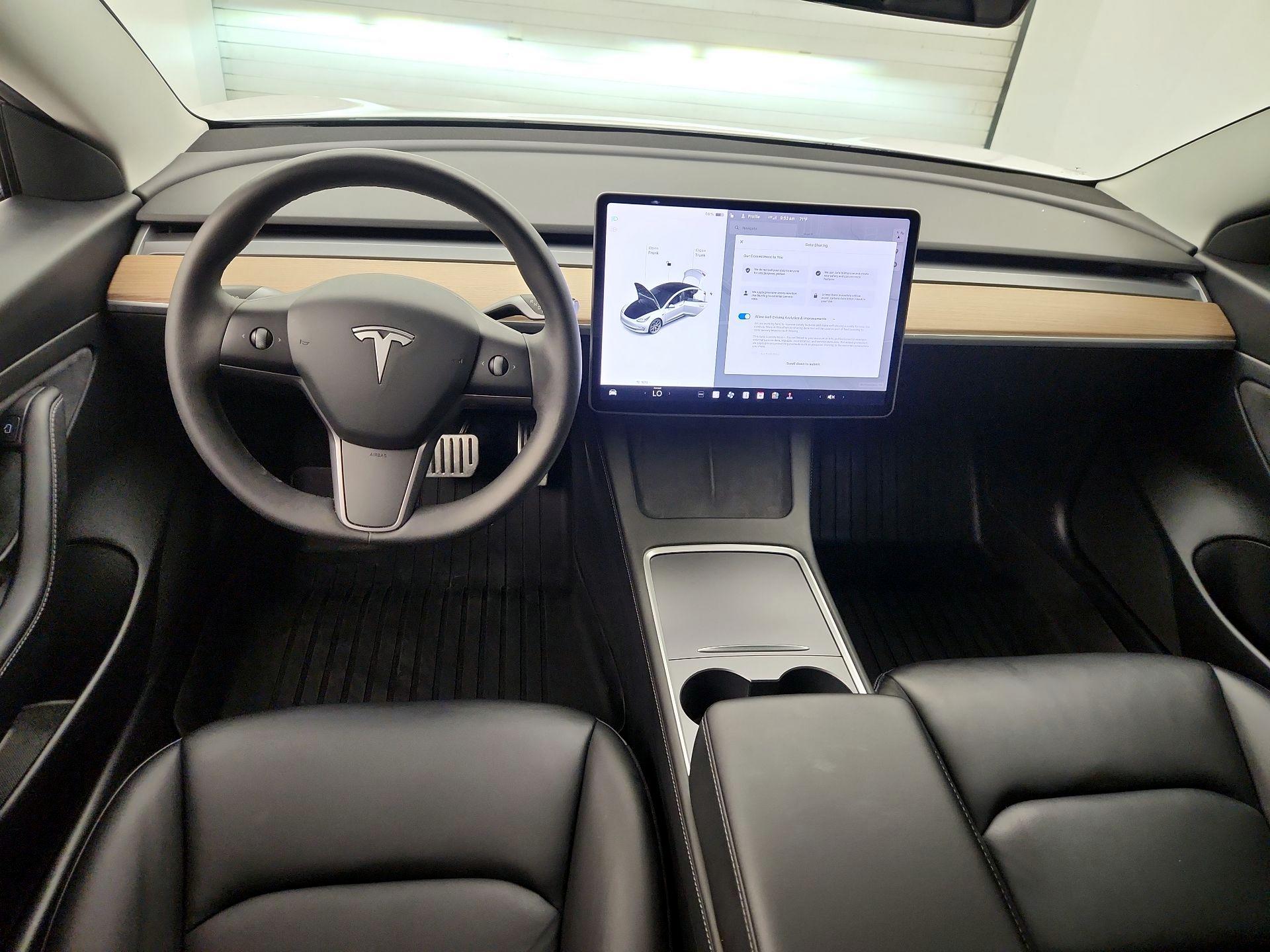 Thumbnail: 2021 Tesla Model 3 - 9