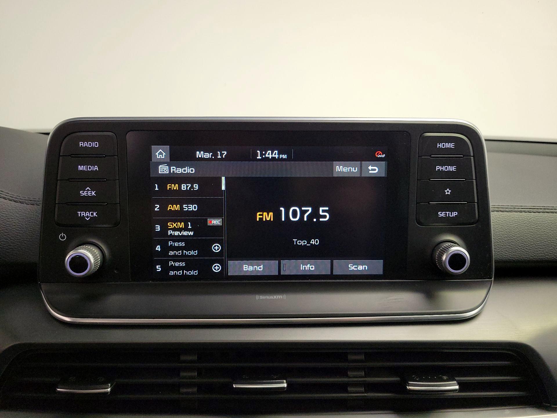 Thumbnail: 2021 Kia Telluride - 15