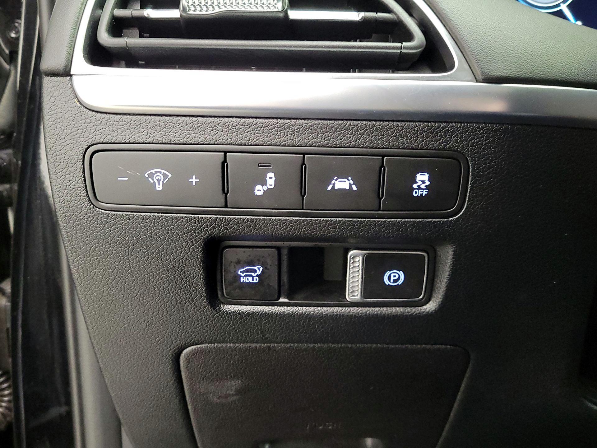 Thumbnail: 2022 Hyundai Palisade - 13