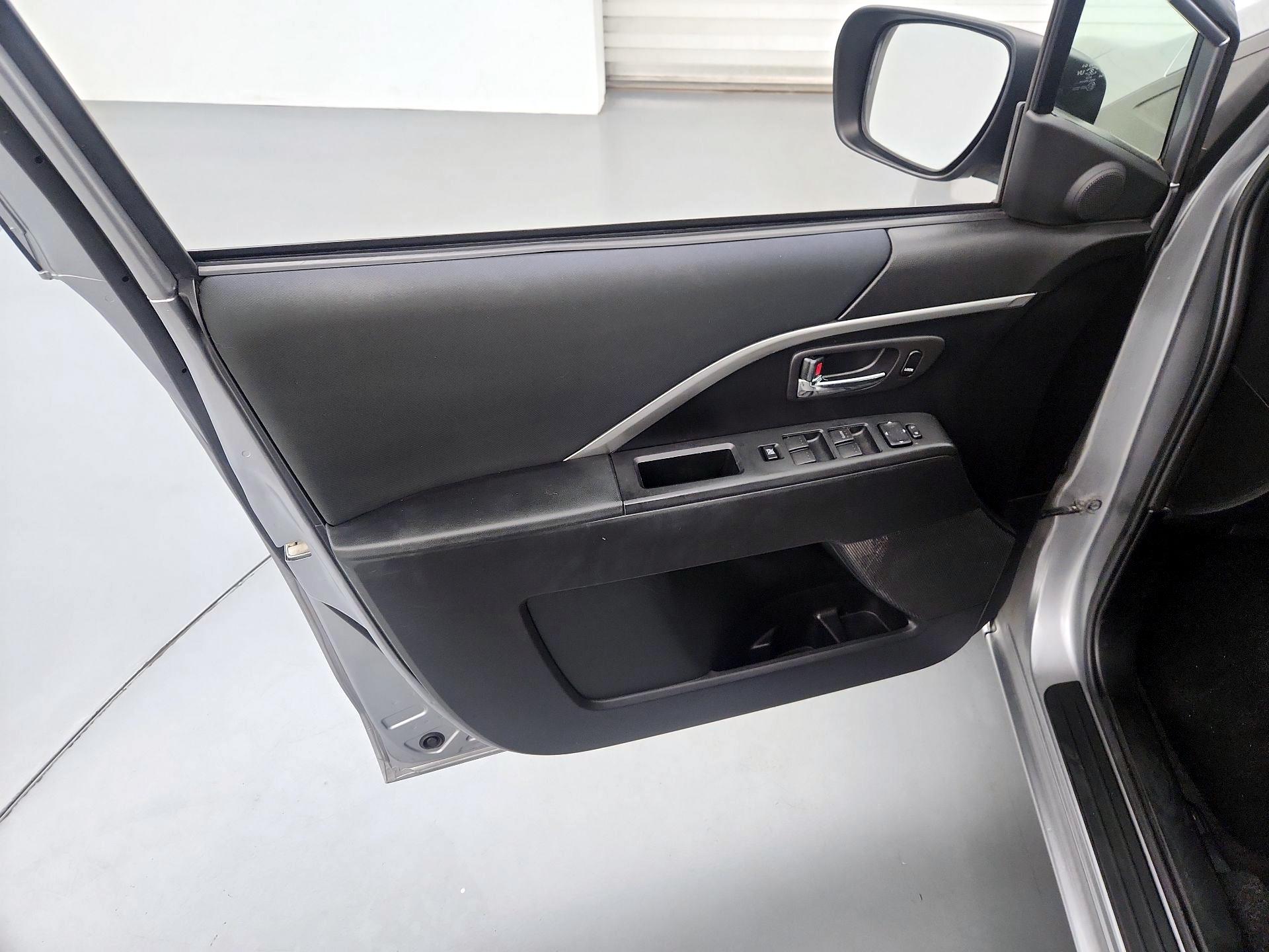 Thumbnail: 2014 Mazda Mazda5 - 12