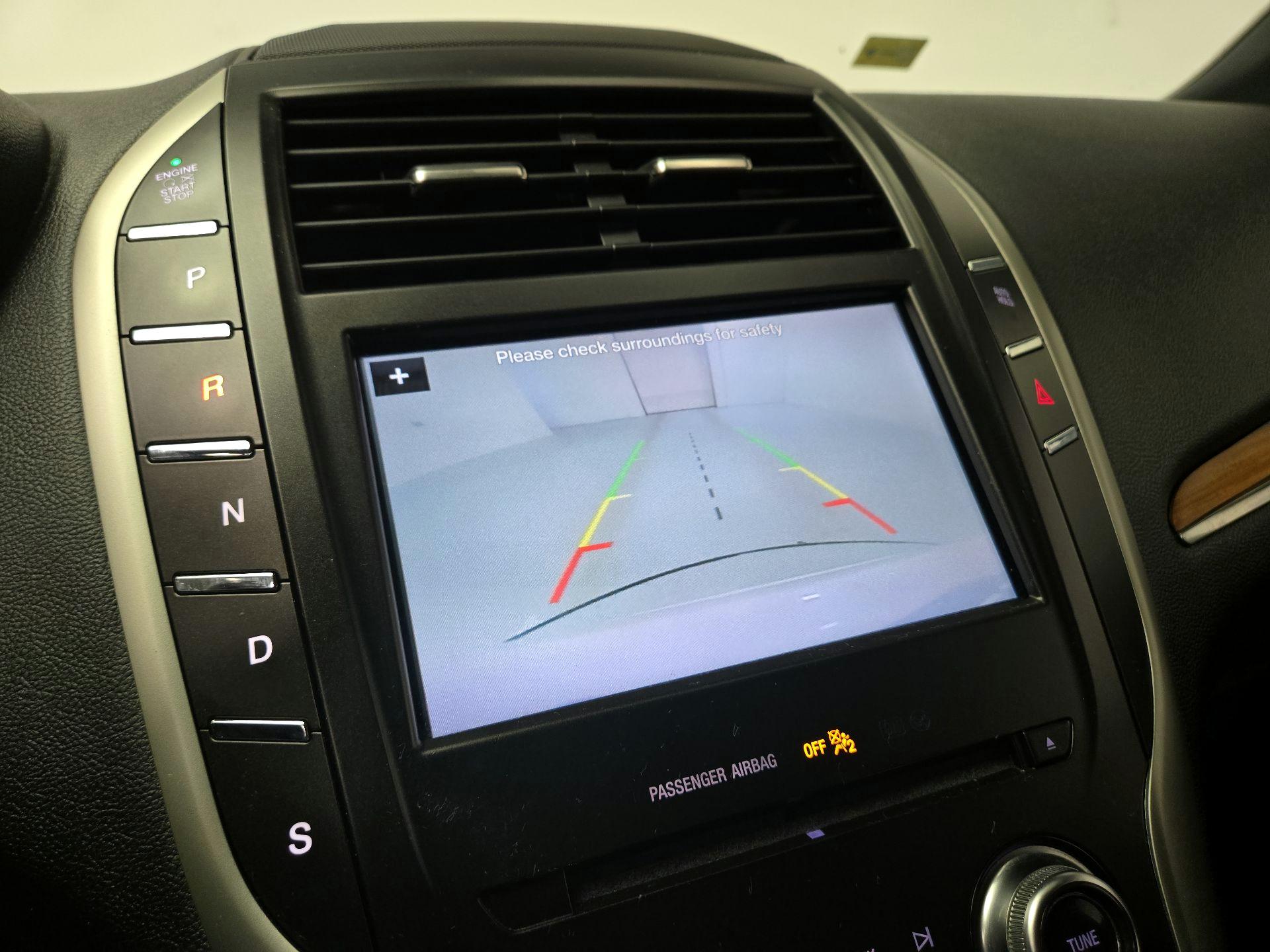 Thumbnail: 2018 Lincoln MKC - 15