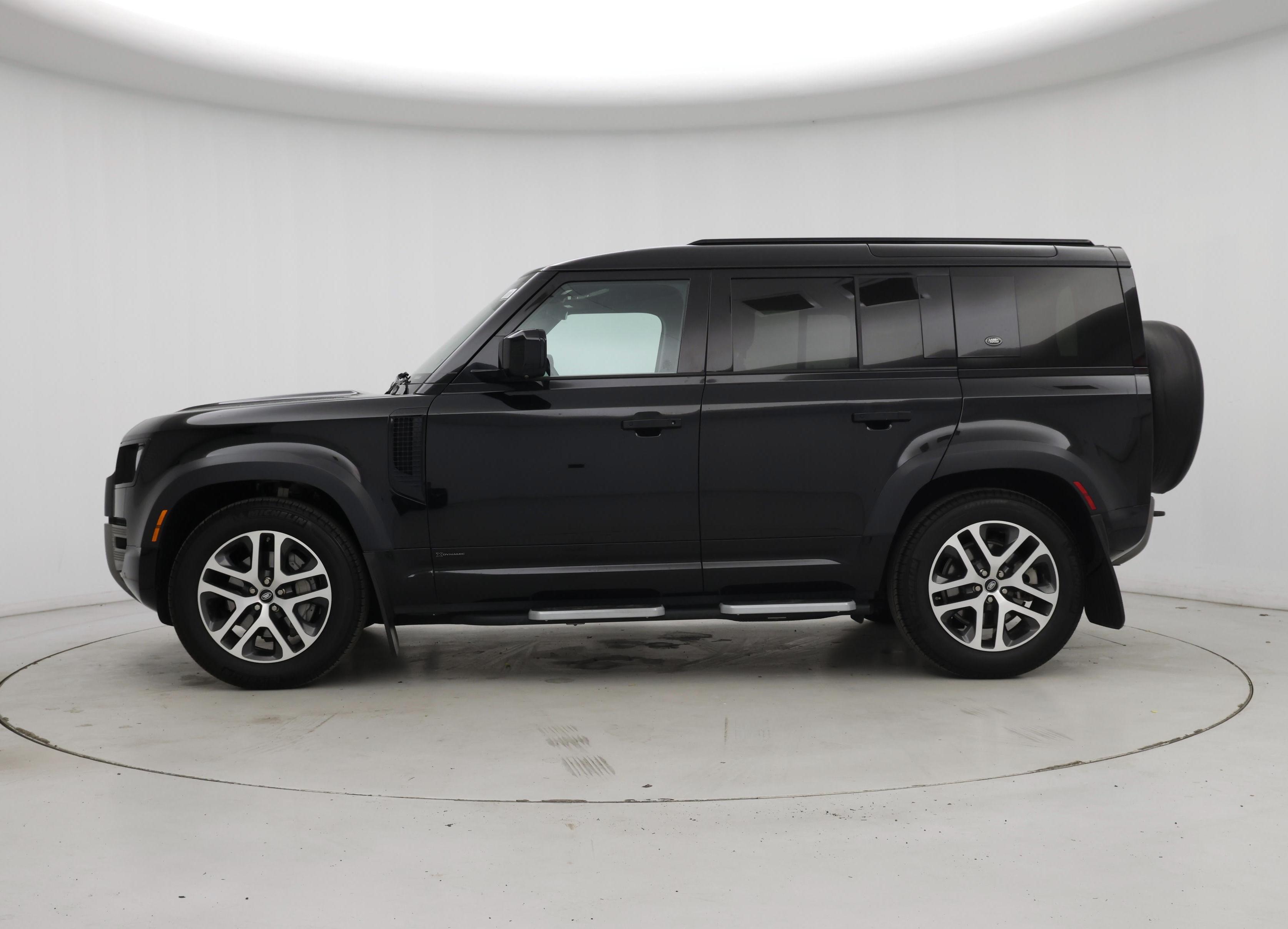 Thumbnail: 2021 Land Rover Defender - 3