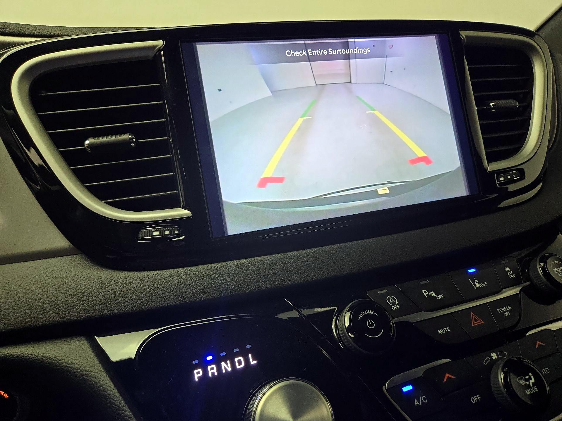 Thumbnail: 2025 Chrysler Pacifica - 14