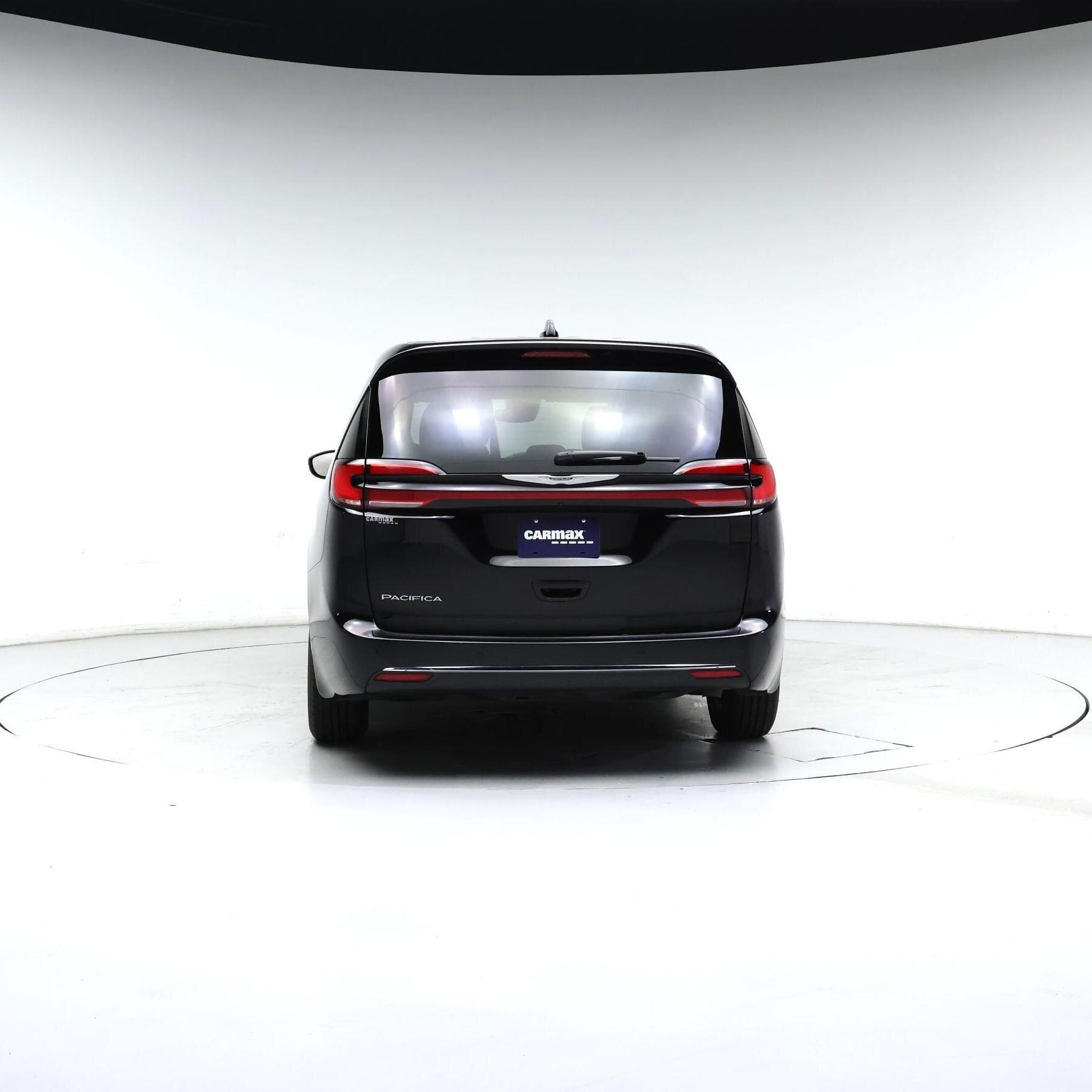 Thumbnail: 2025 Chrysler Pacifica - 6