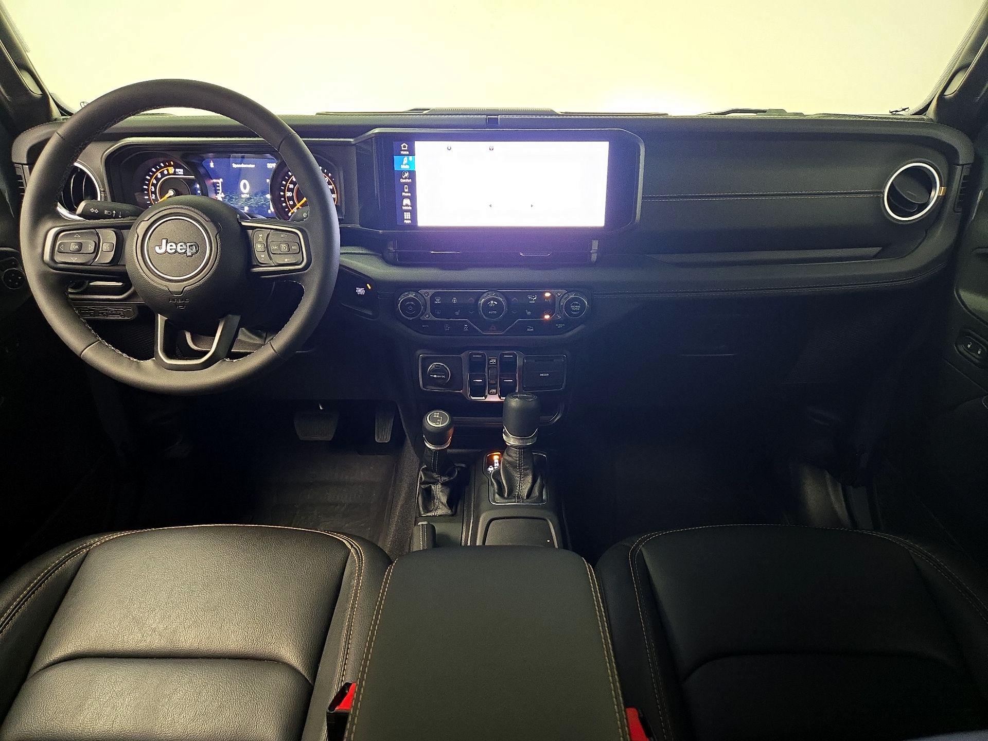 Thumbnail: 2025 Jeep Gladiator - 9