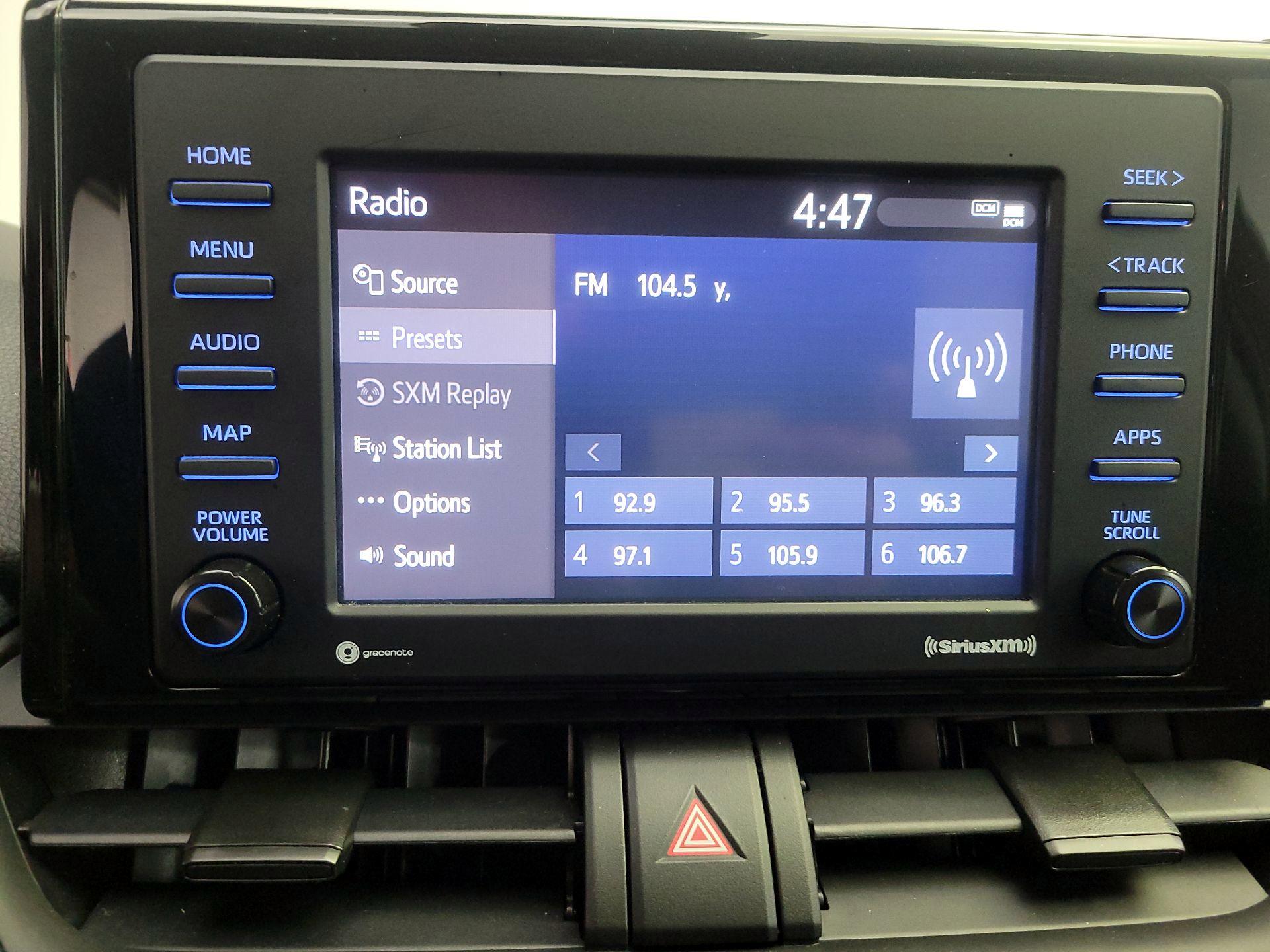 Thumbnail: 2020 Toyota RAV4 - 15