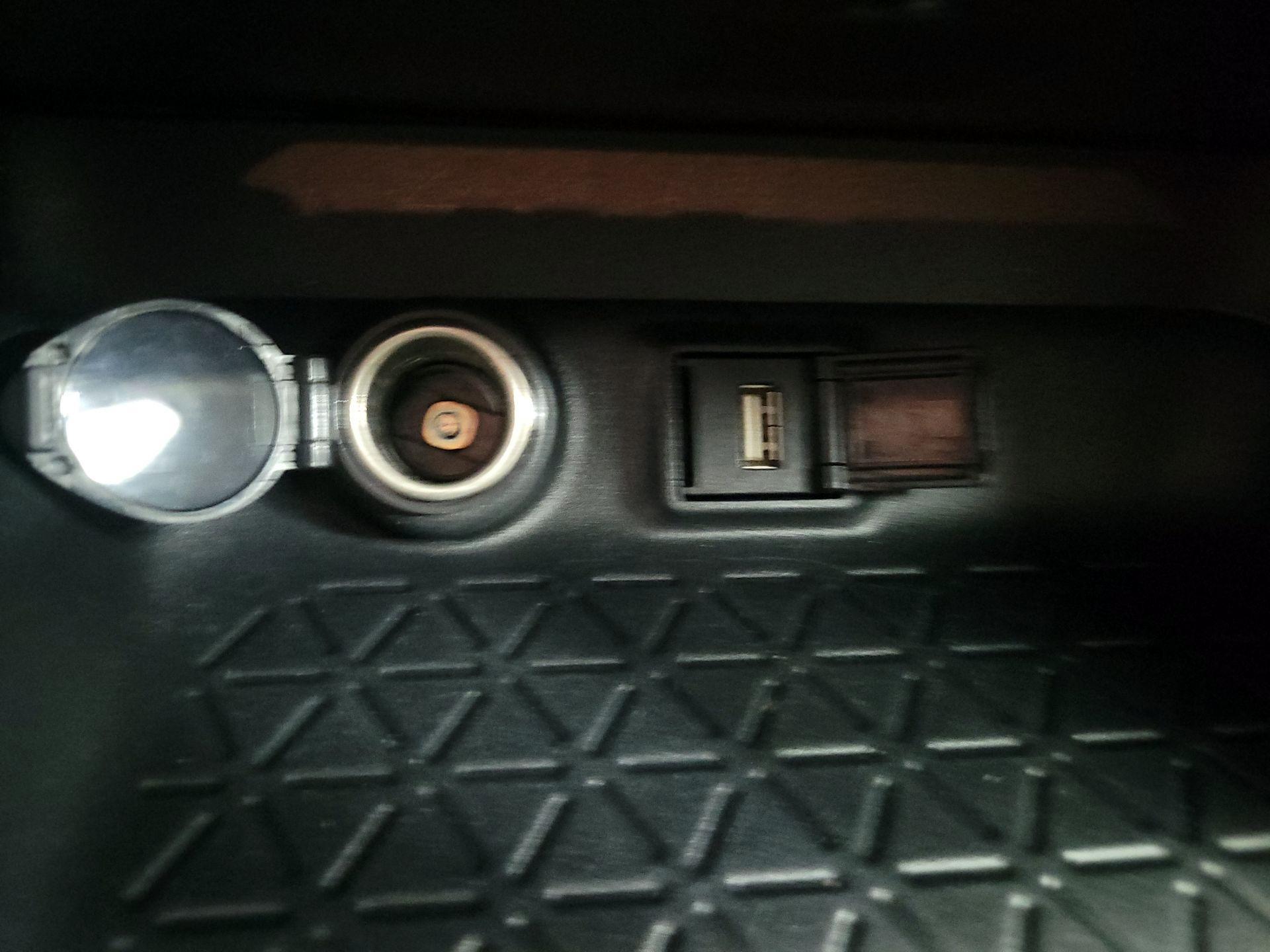 Thumbnail: 2020 Toyota RAV4 - 18