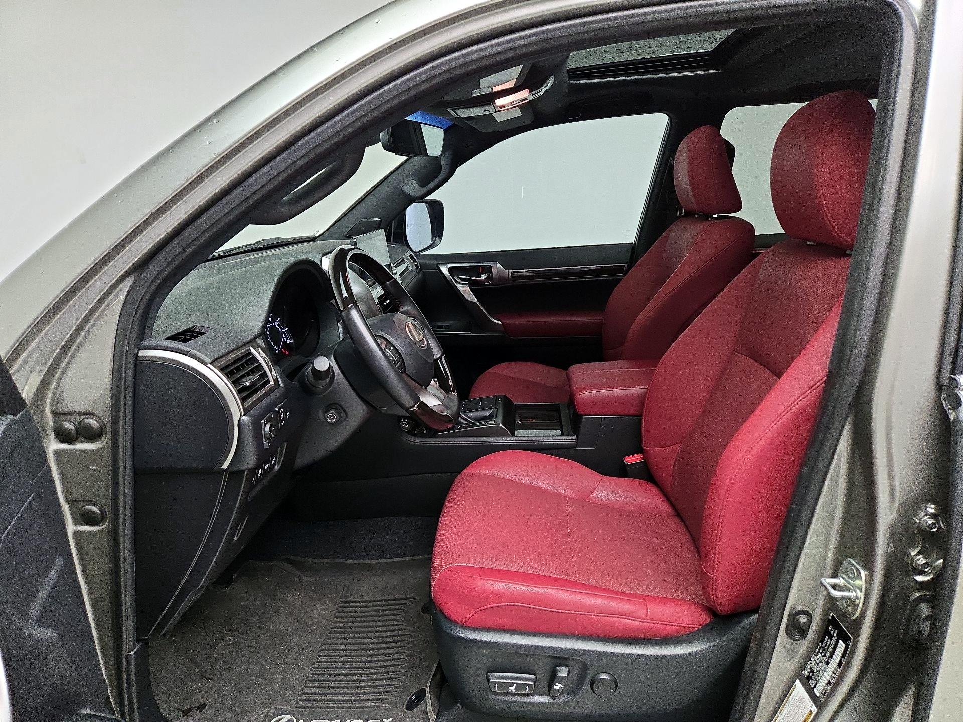 Thumbnail: 2023 Lexus GX - 11