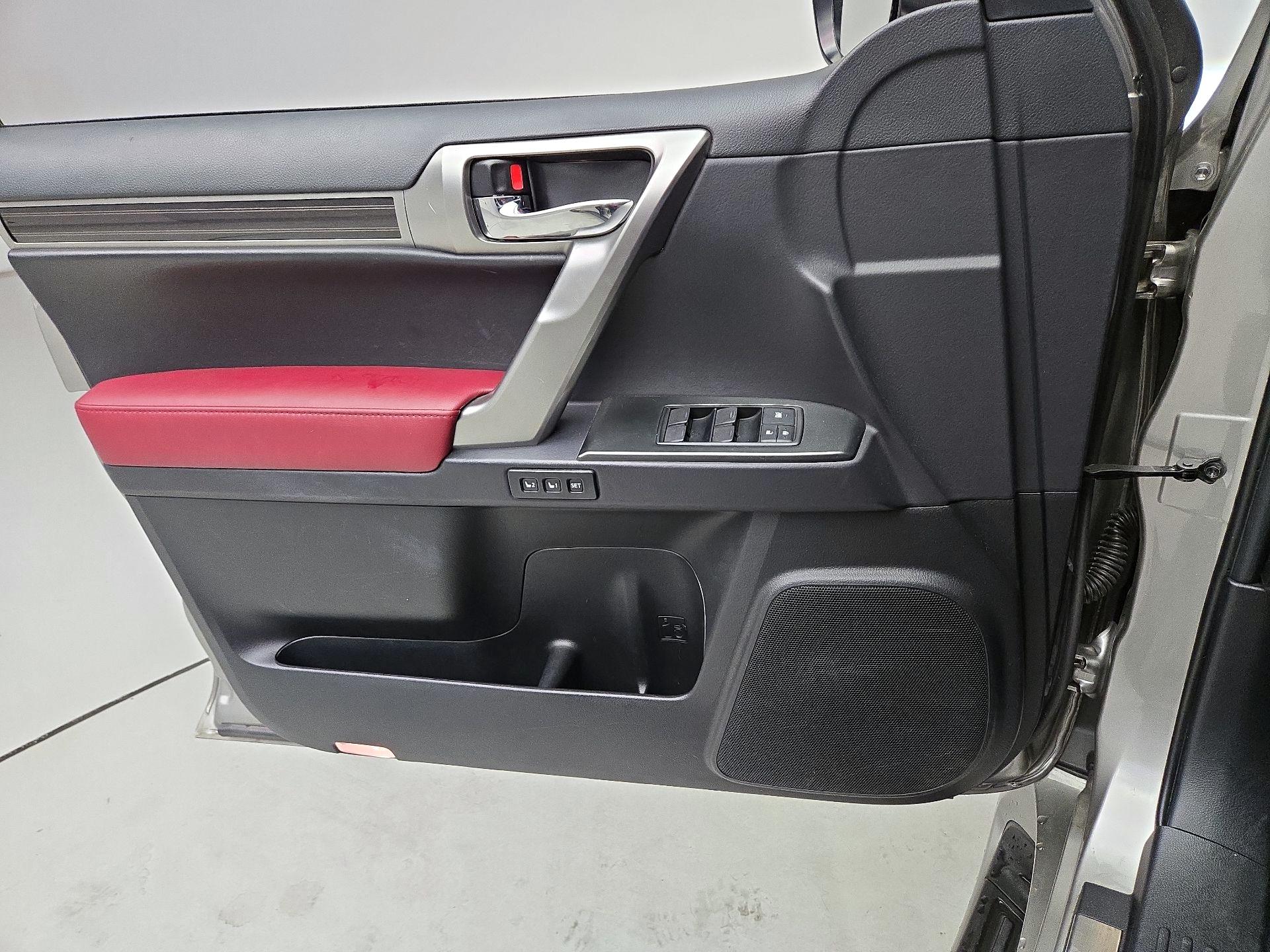 Thumbnail: 2023 Lexus GX - 12