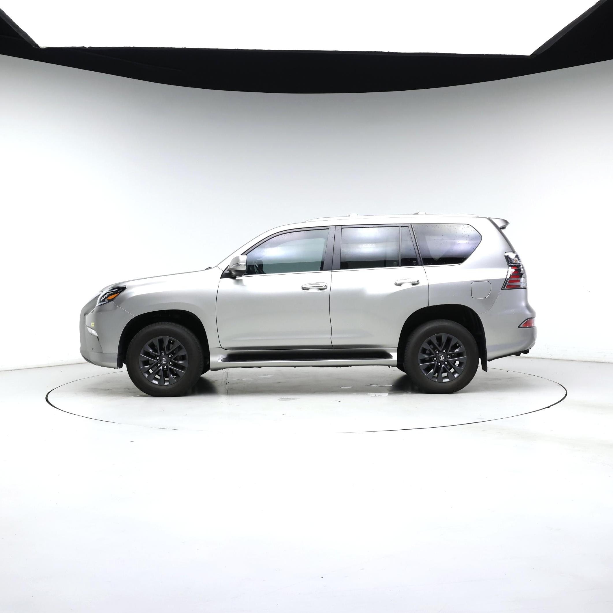 Thumbnail: 2023 Lexus GX - 3