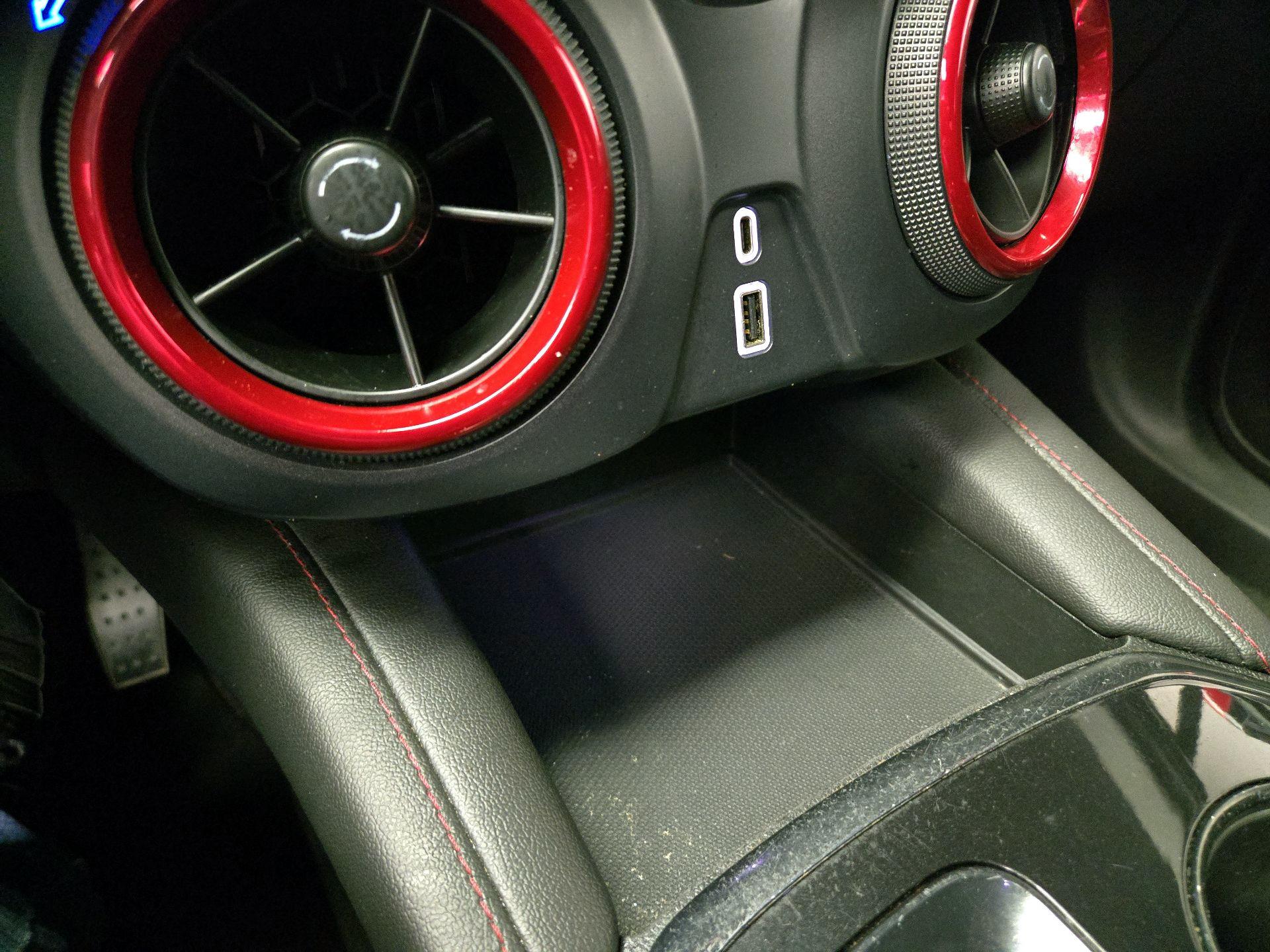 Thumbnail: 2021 Chevrolet Blazer - 18