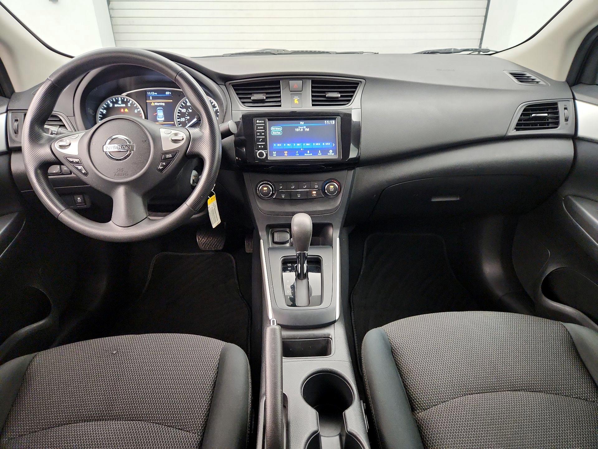 Thumbnail: 2019 Nissan Sentra - 9