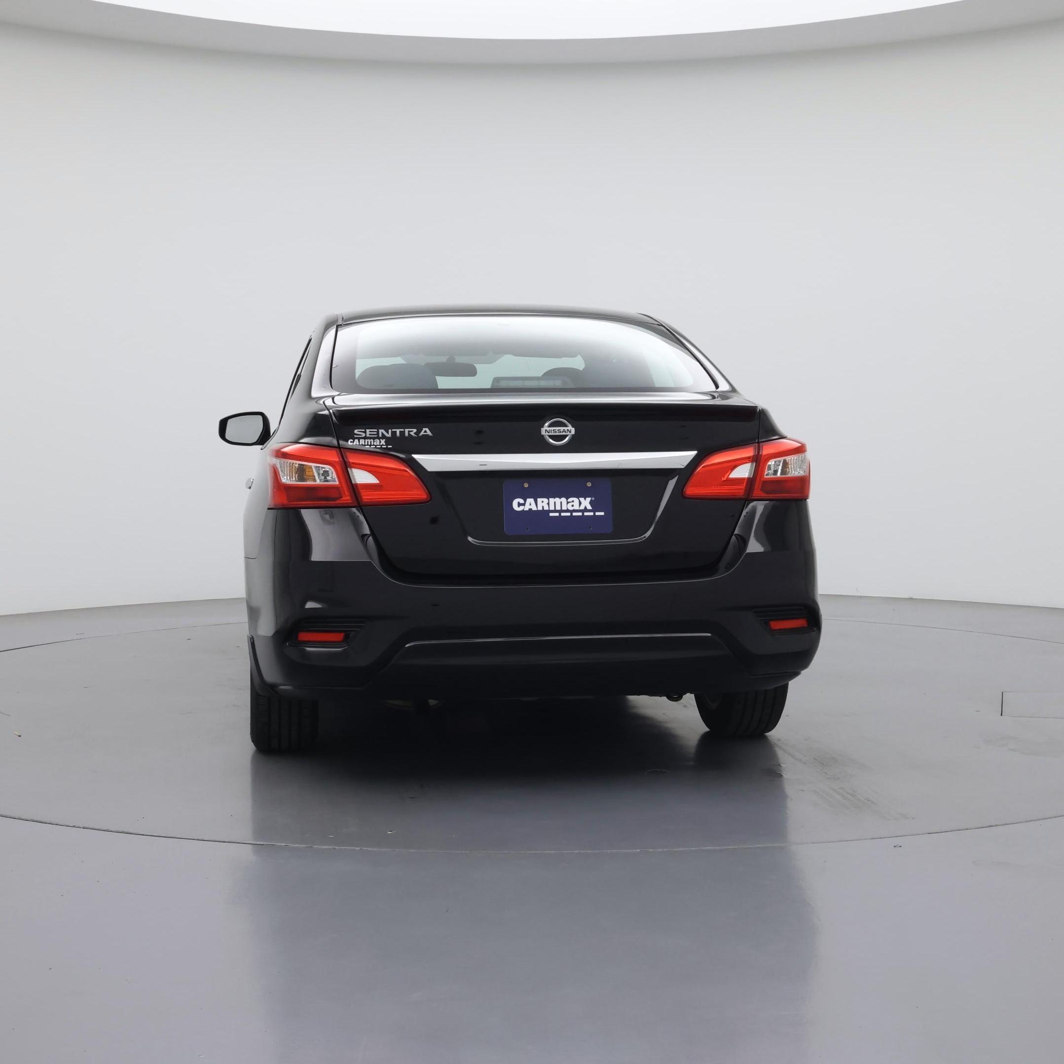 Thumbnail: 2019 Nissan Sentra - 6