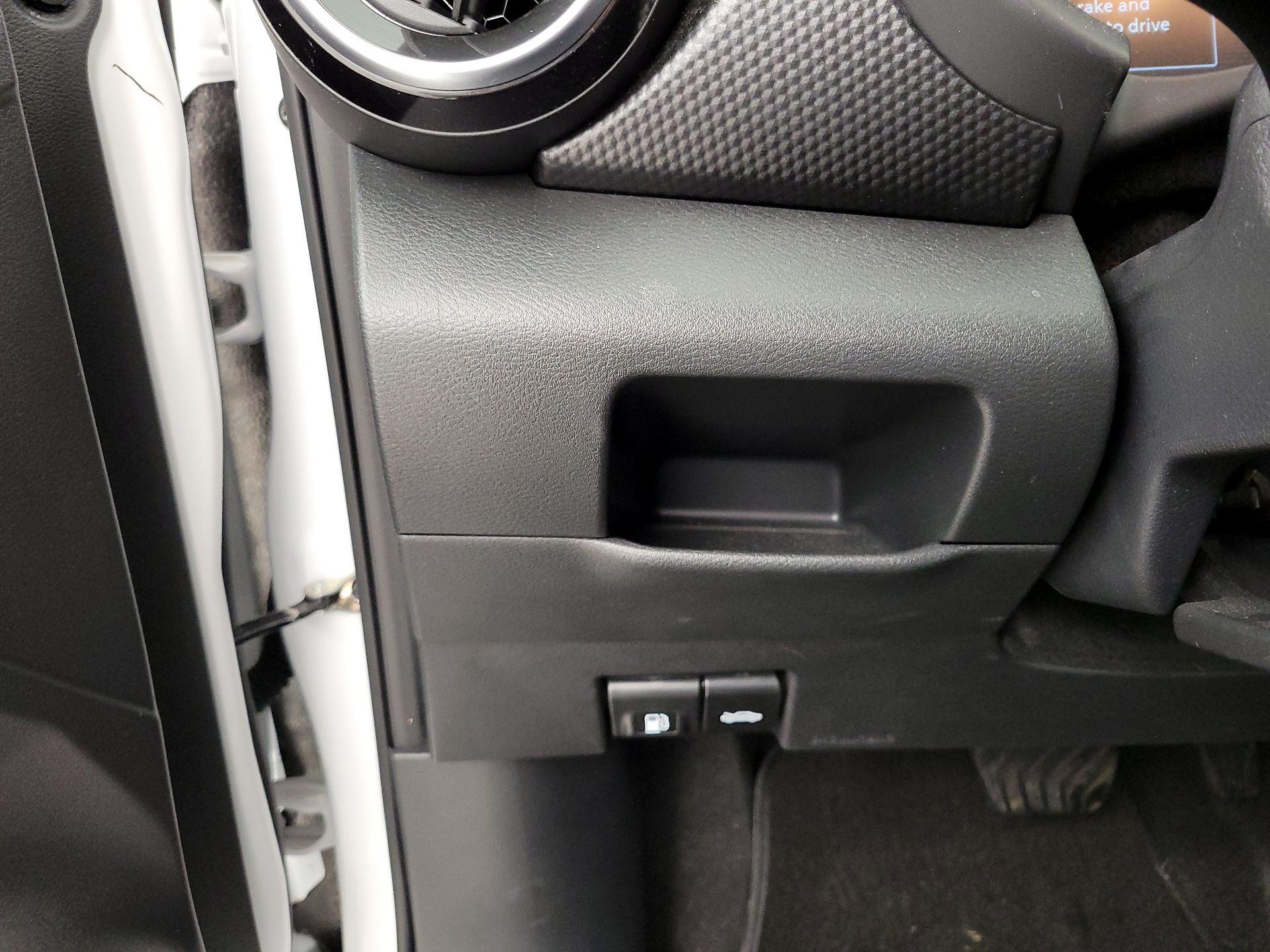 Thumbnail: 2024 Nissan Kicks - 13