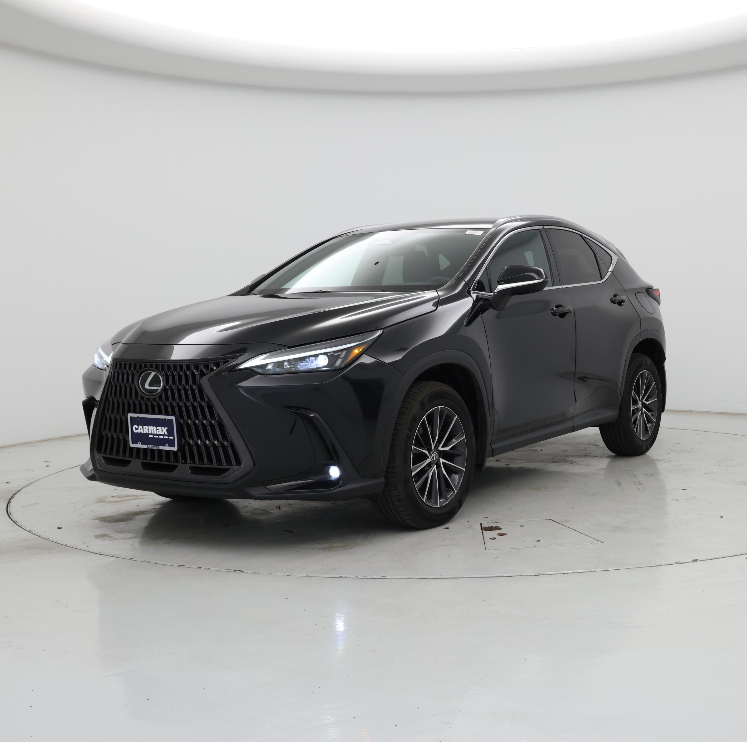 Thumbnail: 2022 Lexus NX - 4