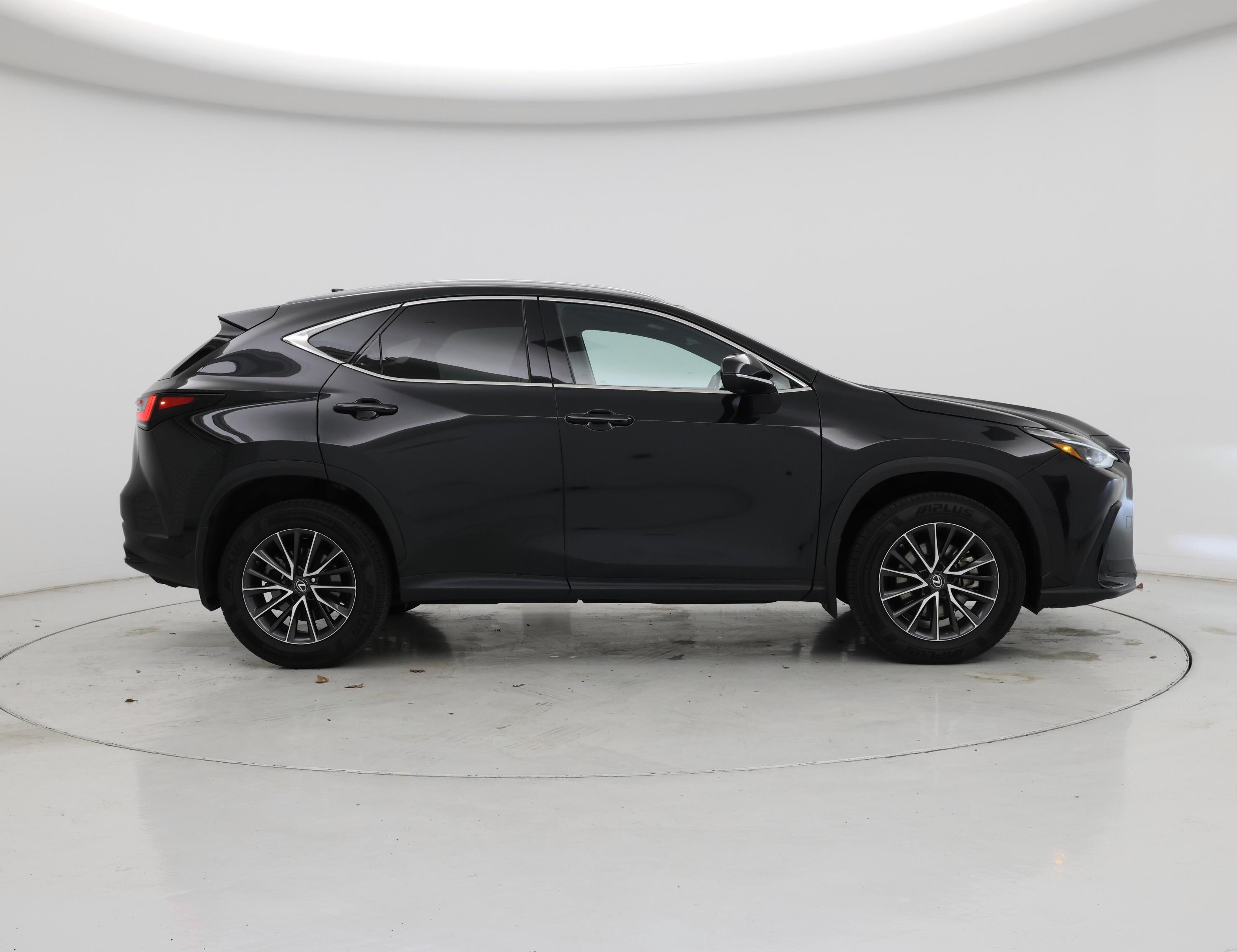 Thumbnail: 2022 Lexus NX - 7