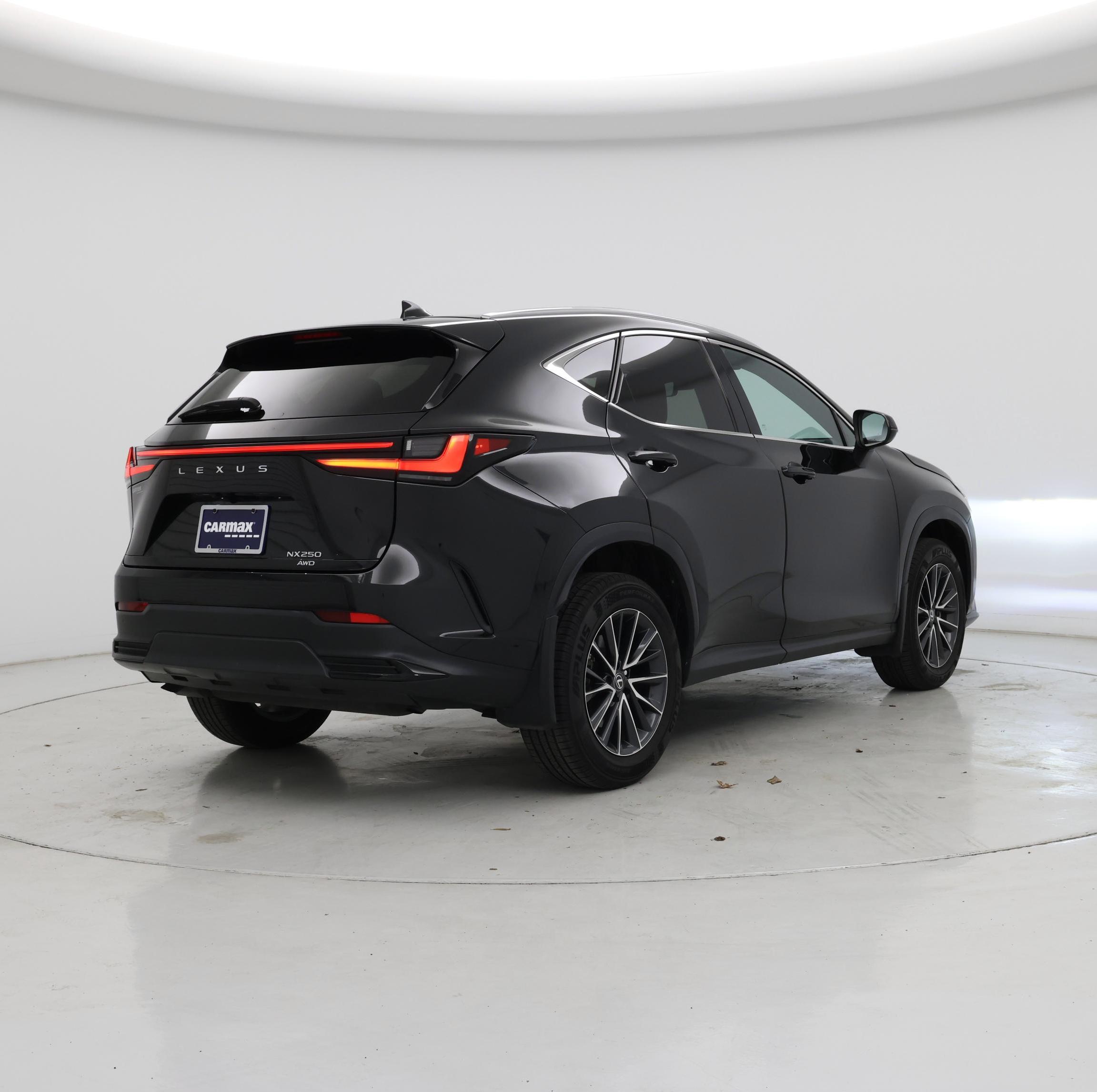 Thumbnail: 2022 Lexus NX - 8