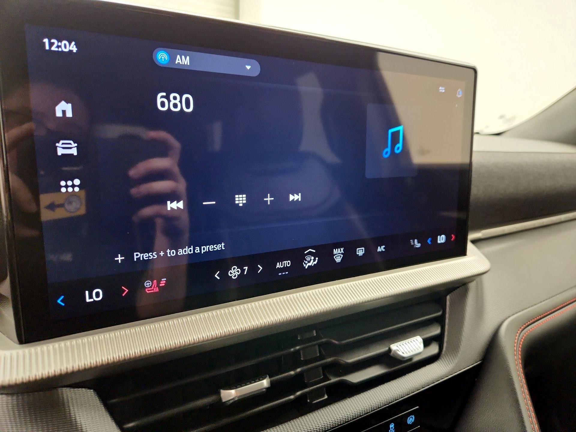 Thumbnail: 2025 Ford Explorer - 16