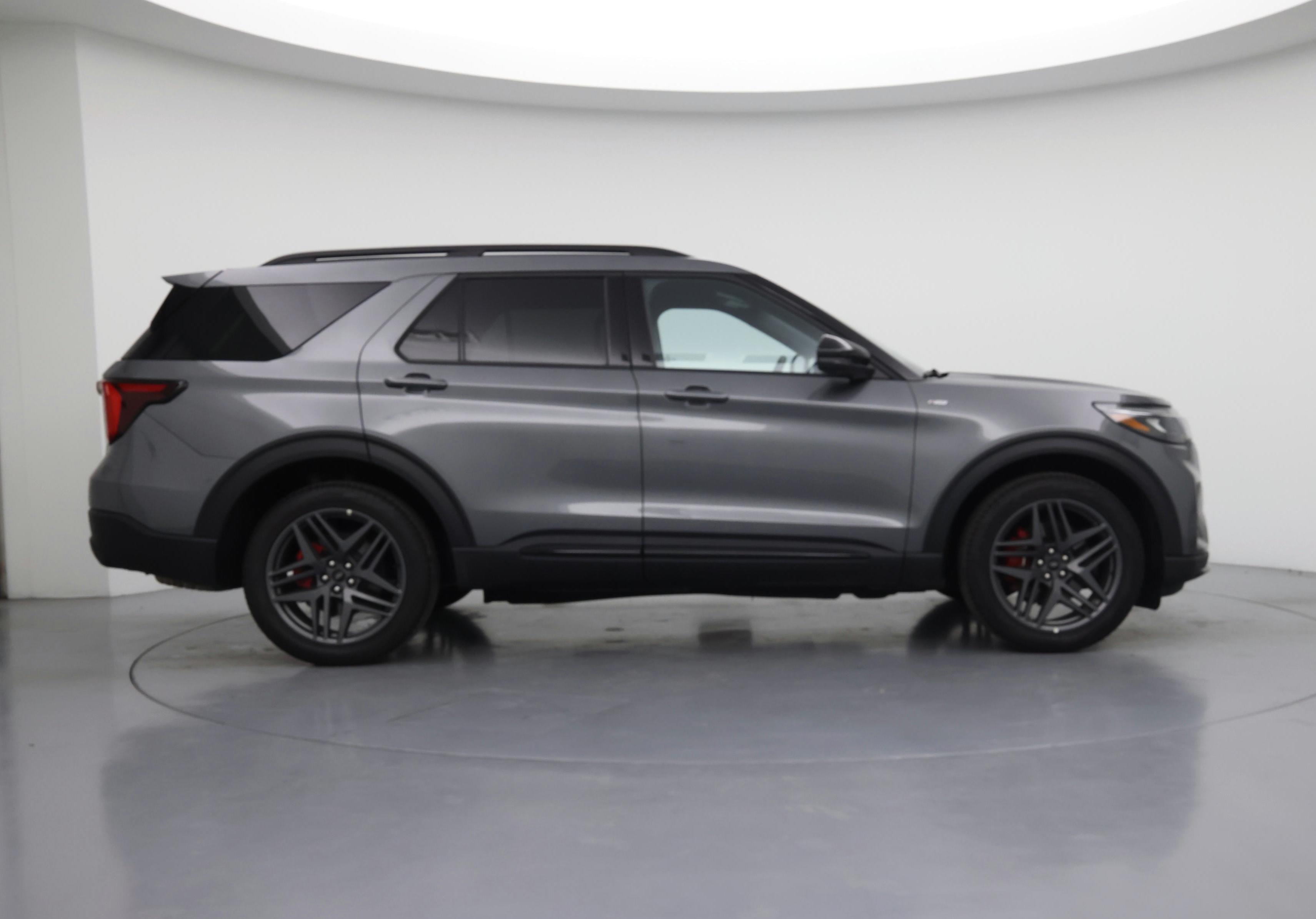 Thumbnail: 2025 Ford Explorer - 7
