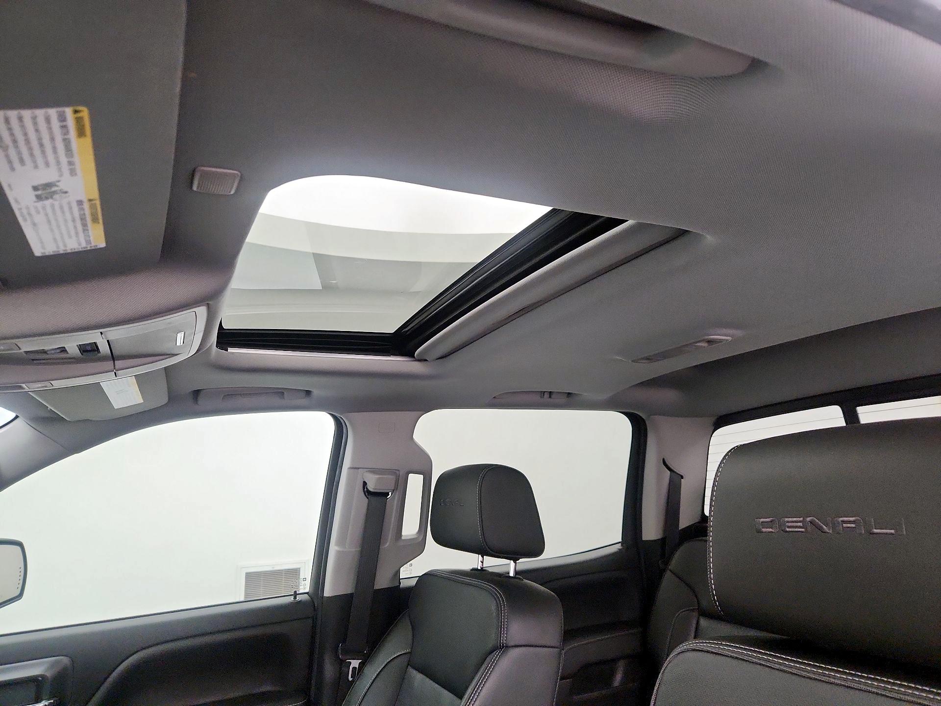 Thumbnail: 2018 GMC Sierra 1500 - 20