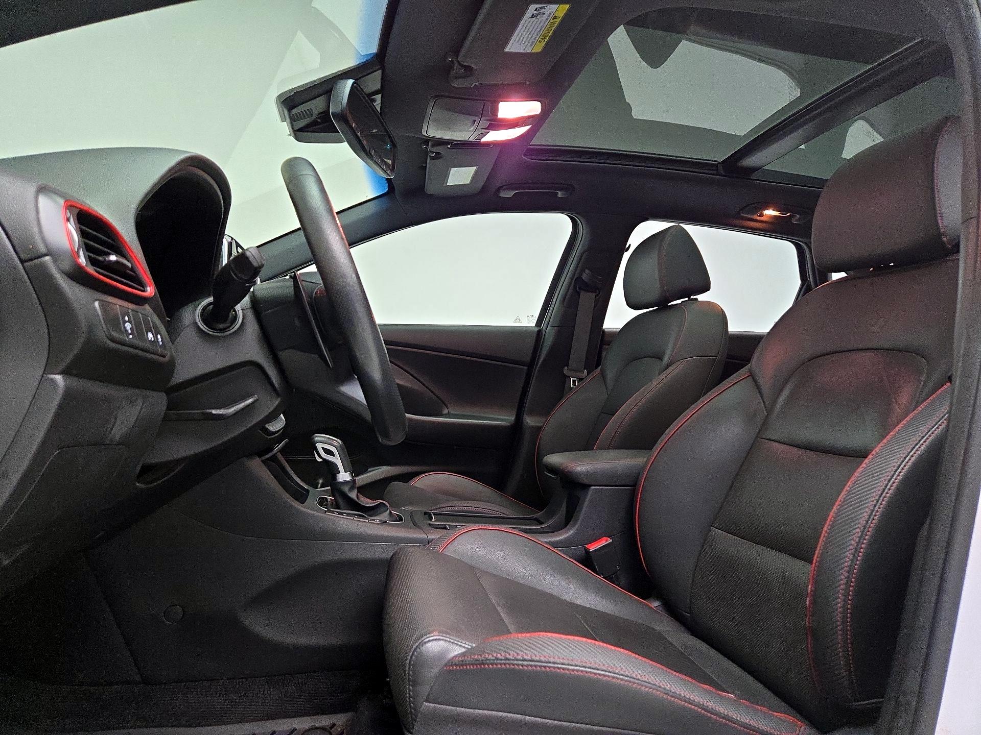 Thumbnail: 2019 Hyundai Elantra - 20