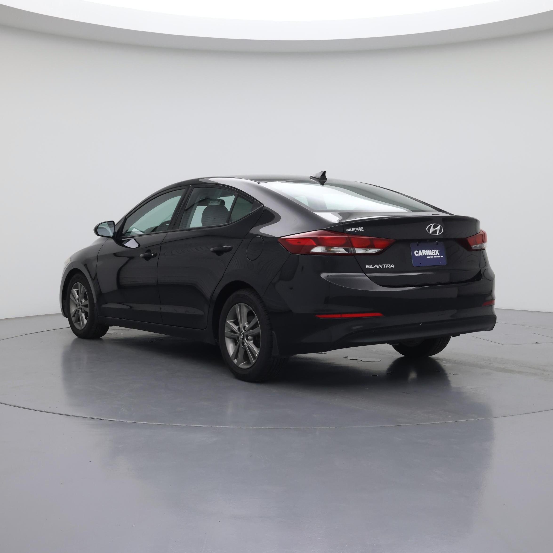 Thumbnail: 2018 Hyundai Elantra - 2