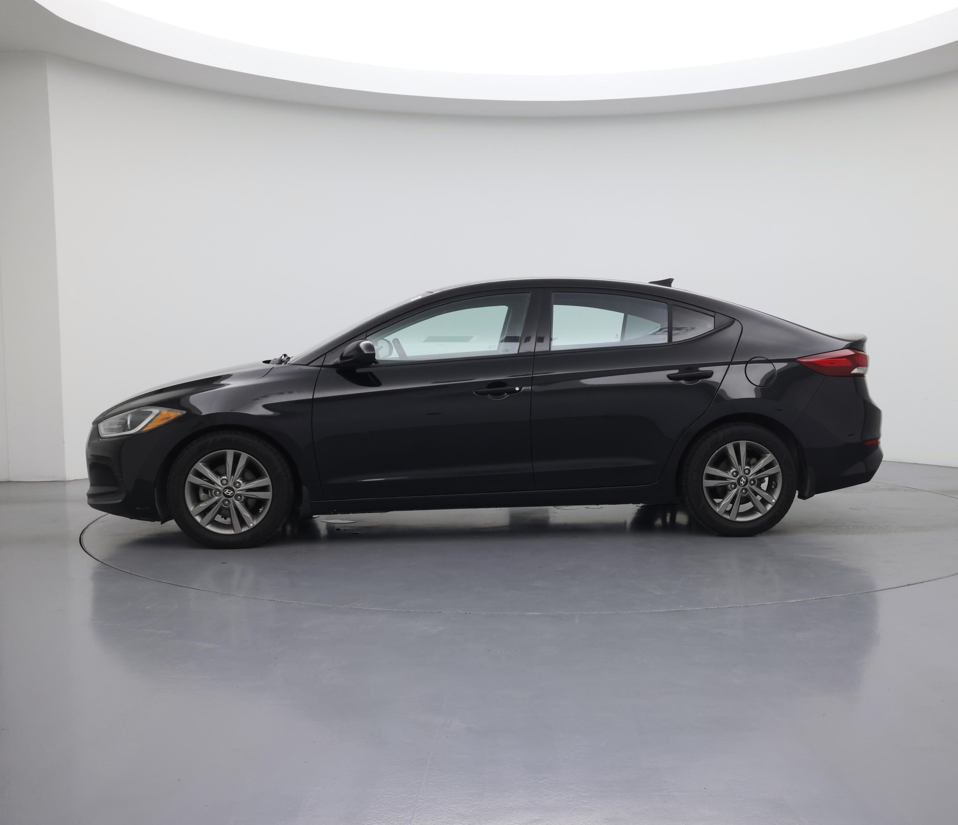 Thumbnail: 2018 Hyundai Elantra - 3
