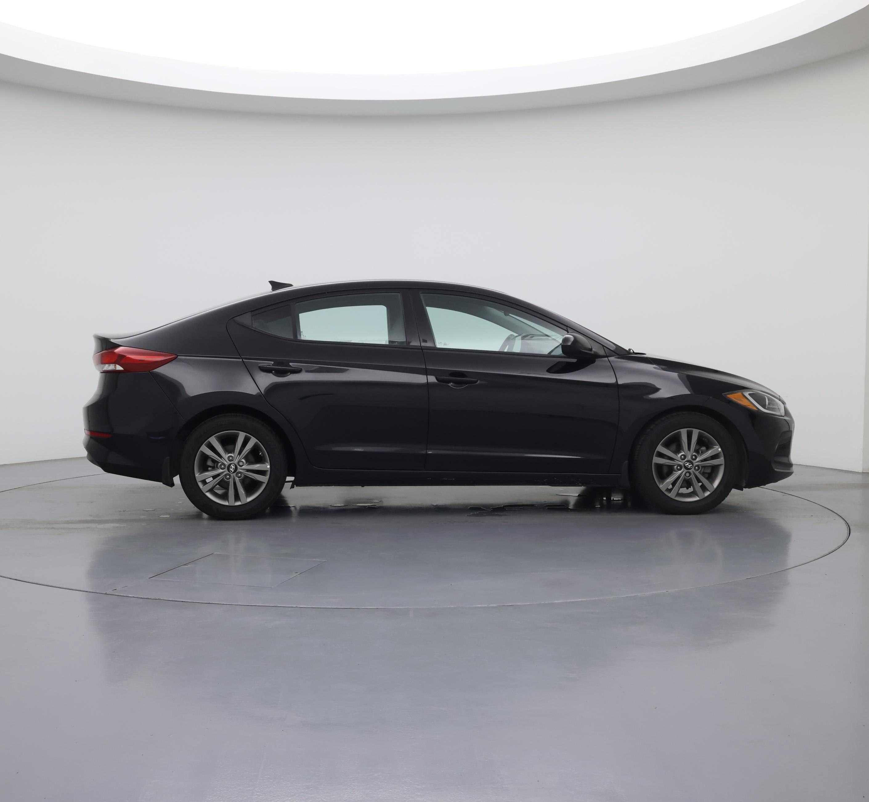 Thumbnail: 2018 Hyundai Elantra - 7