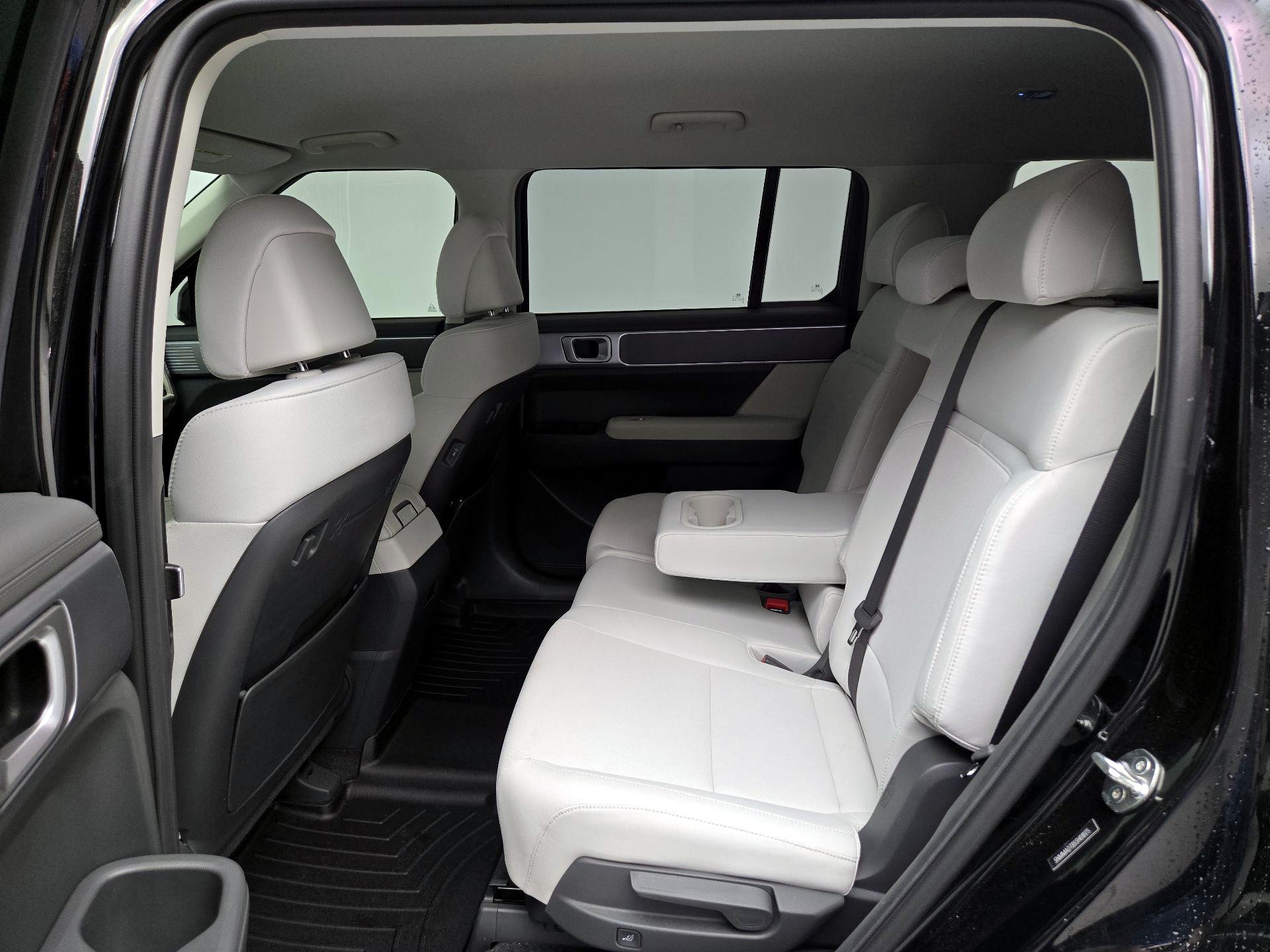 Thumbnail: 2024 Hyundai Santa Fe - 19