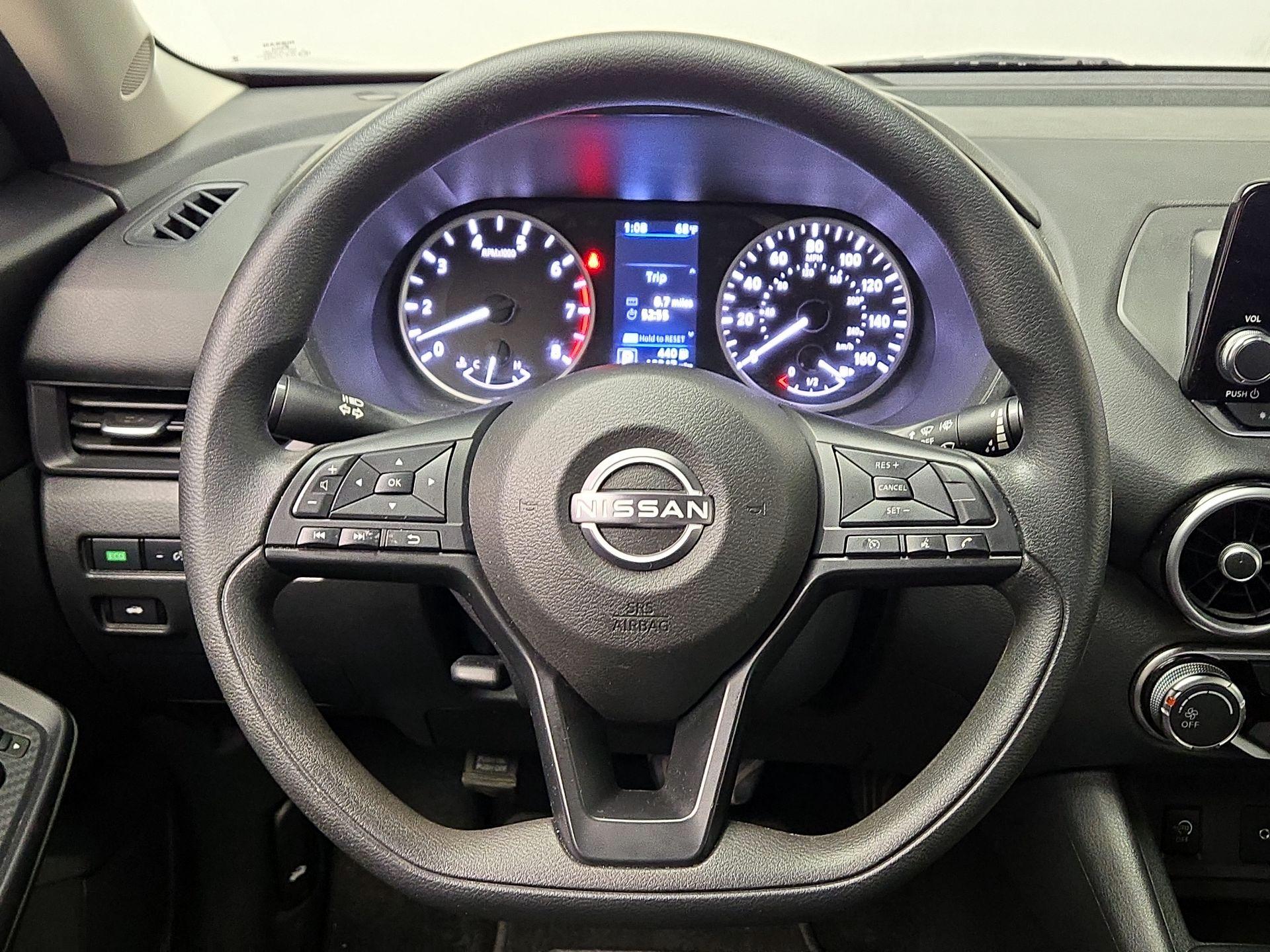 Thumbnail: 2025 Nissan Sentra - 10