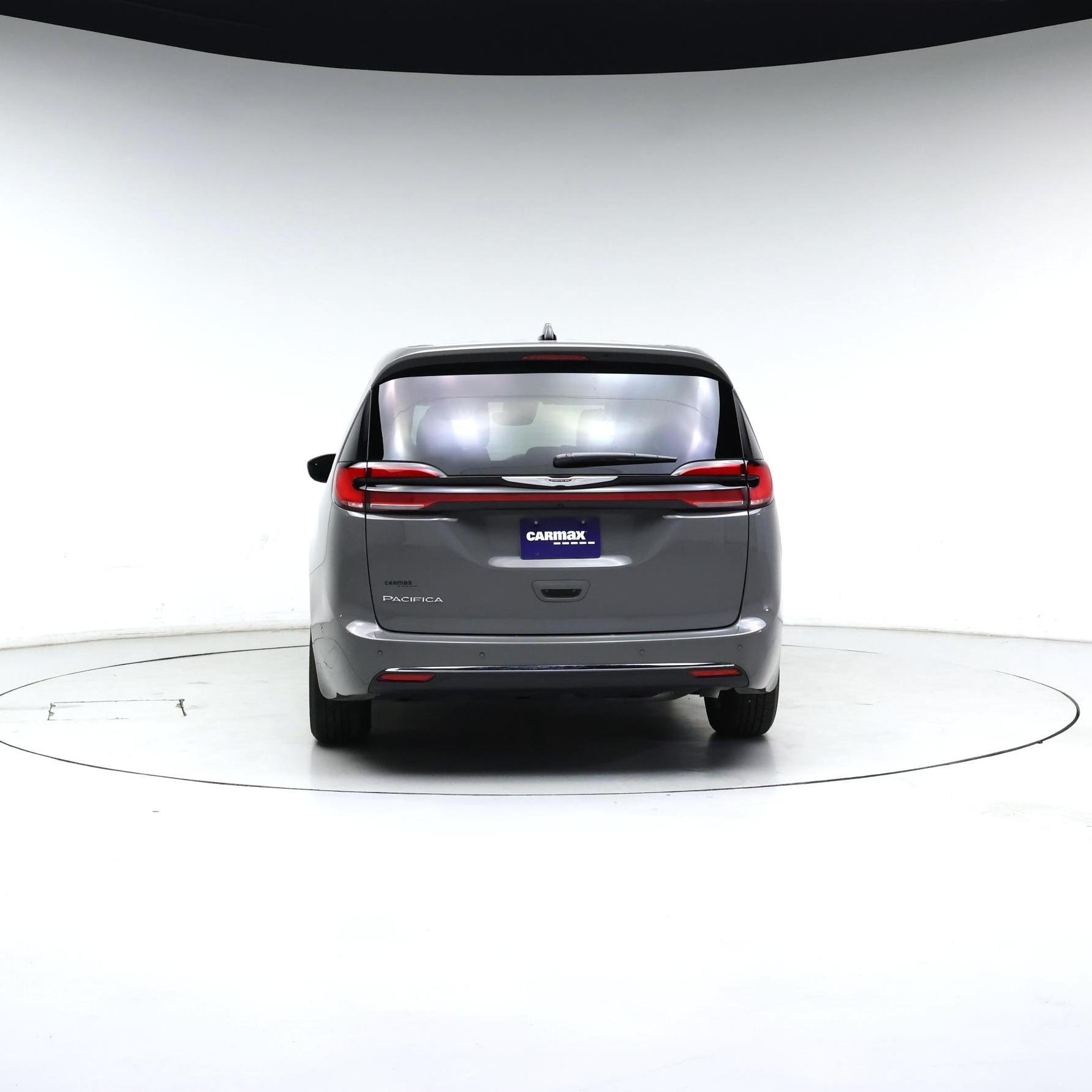 Thumbnail: 2025 Chrysler Pacifica - 6