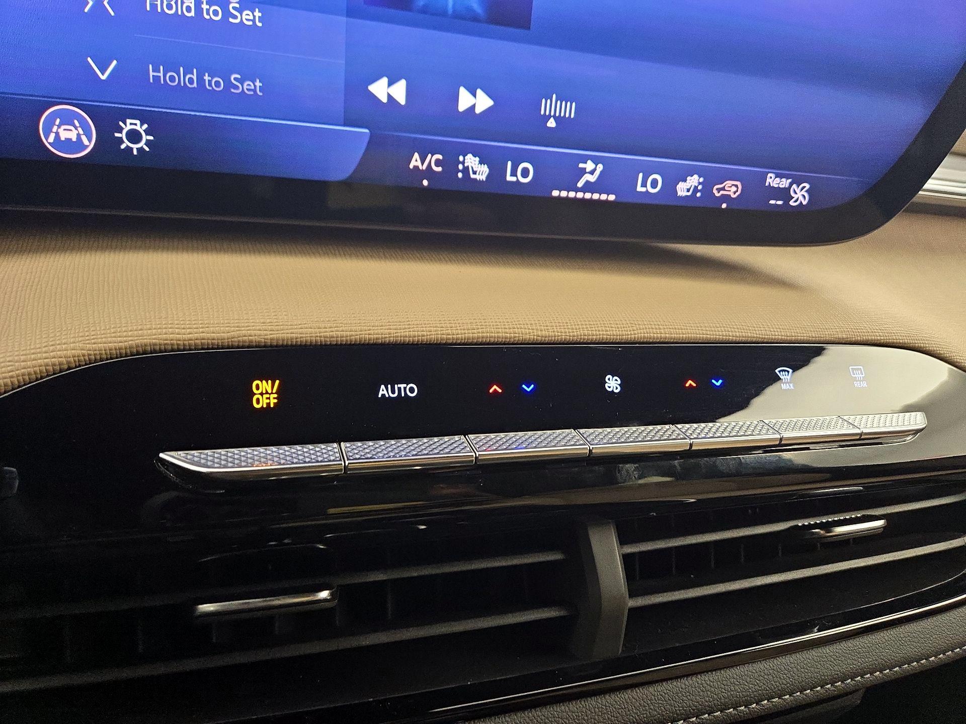 Thumbnail: 2025 Buick Enclave - 16