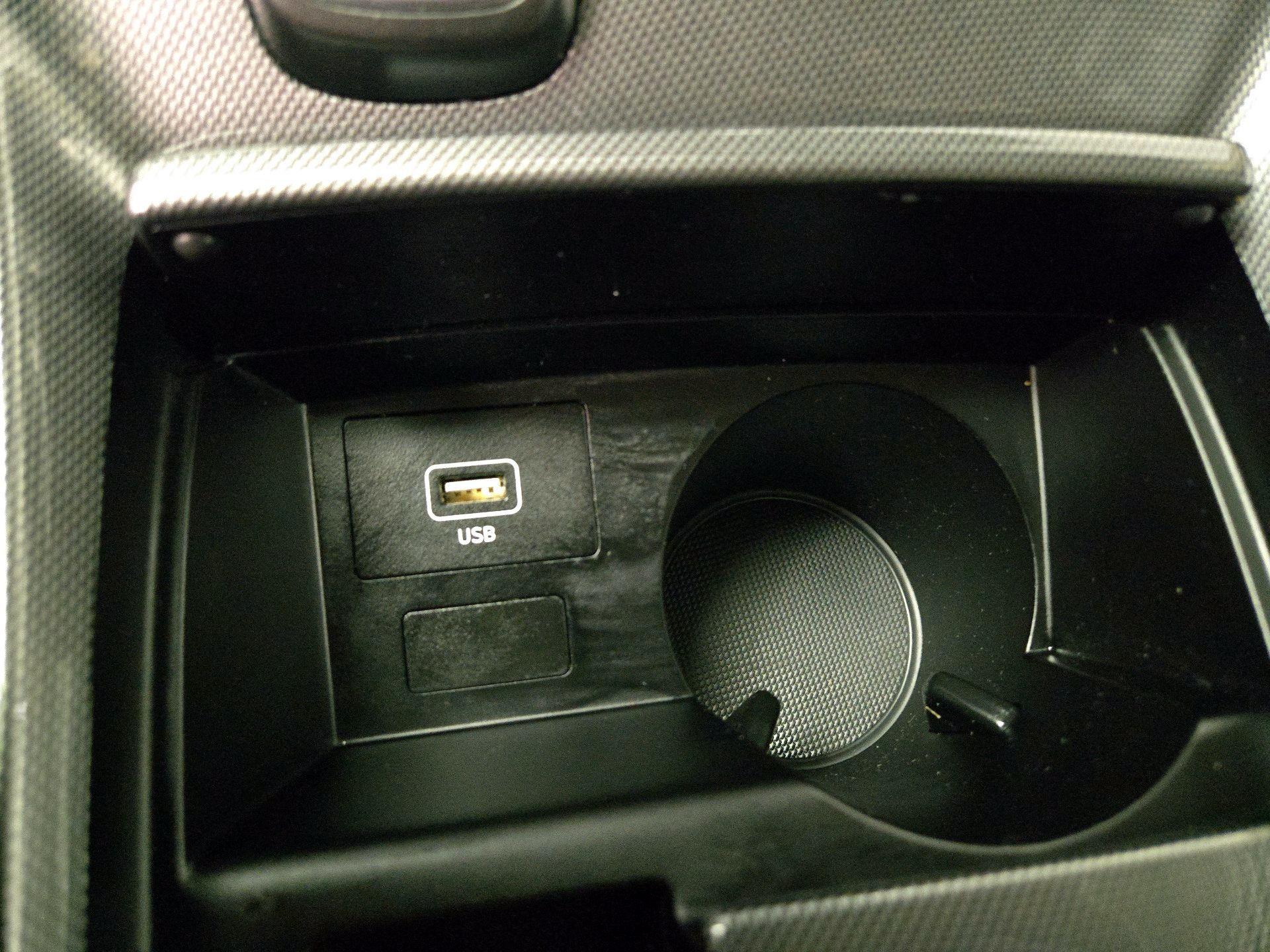 Thumbnail: 2023 Hyundai Santa Fe - 18