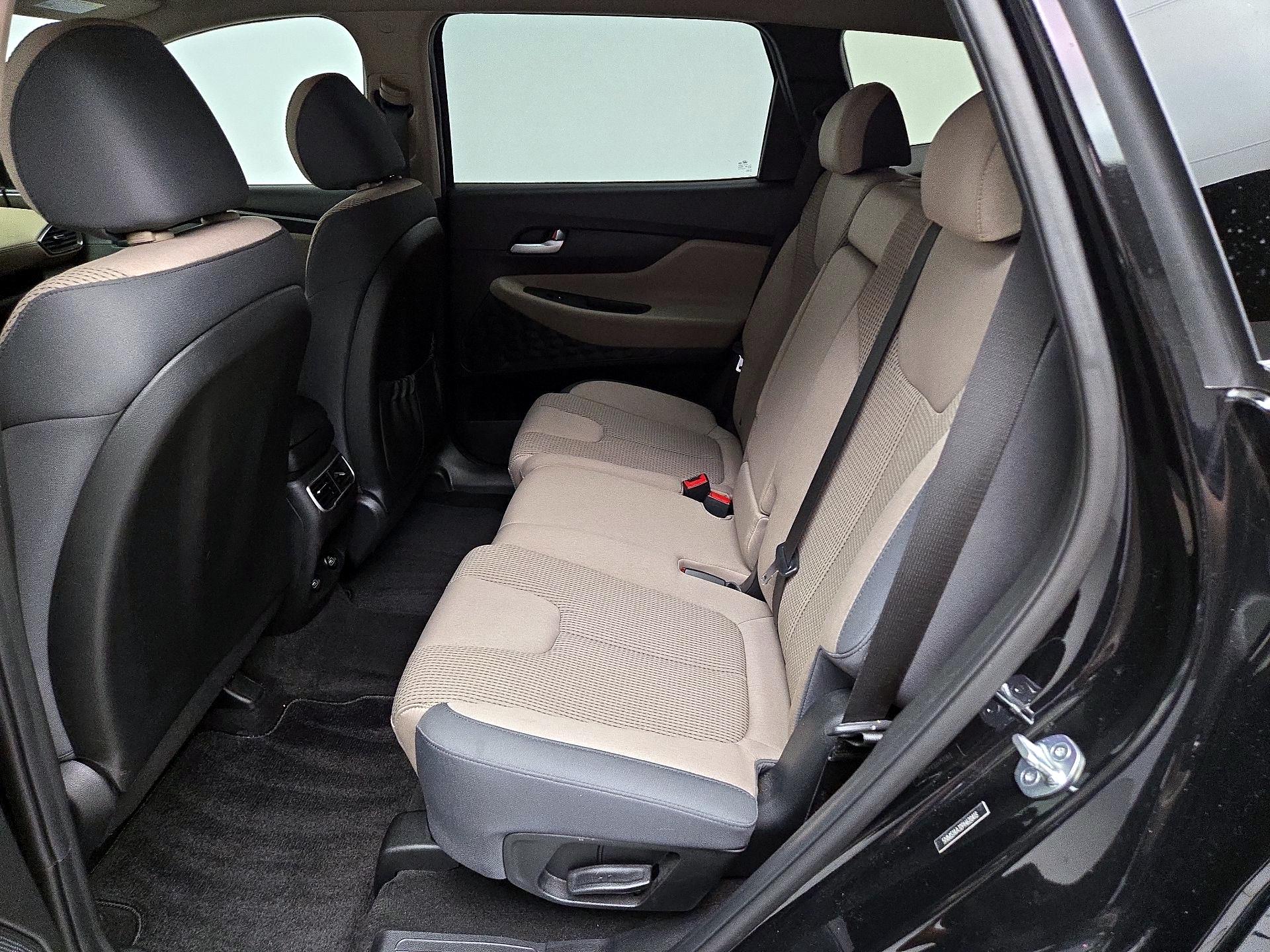 Thumbnail: 2023 Hyundai Santa Fe - 19